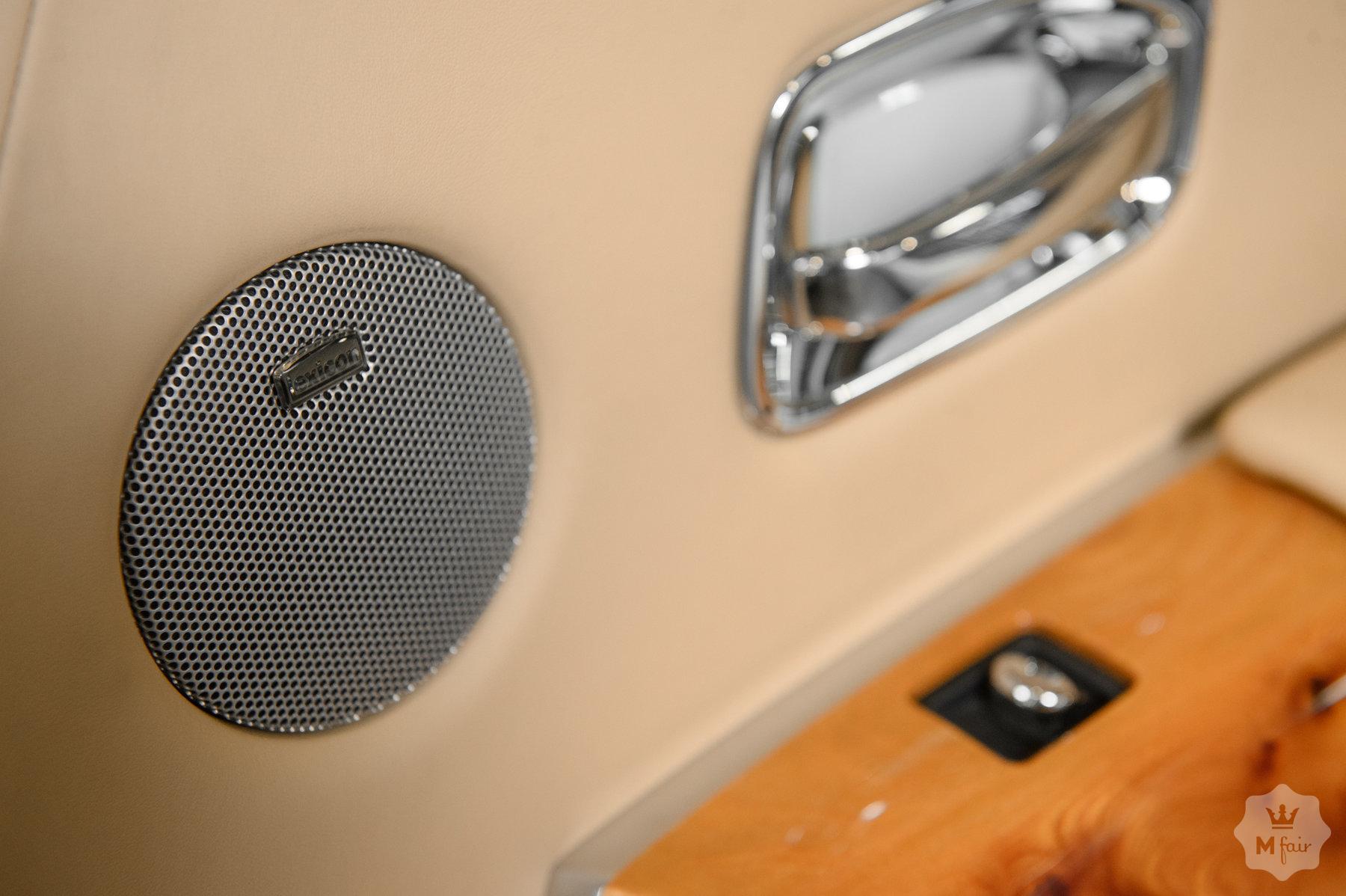 Продажа купе Rolls-Royce Phantom Coupe English White '2009 в Одессе