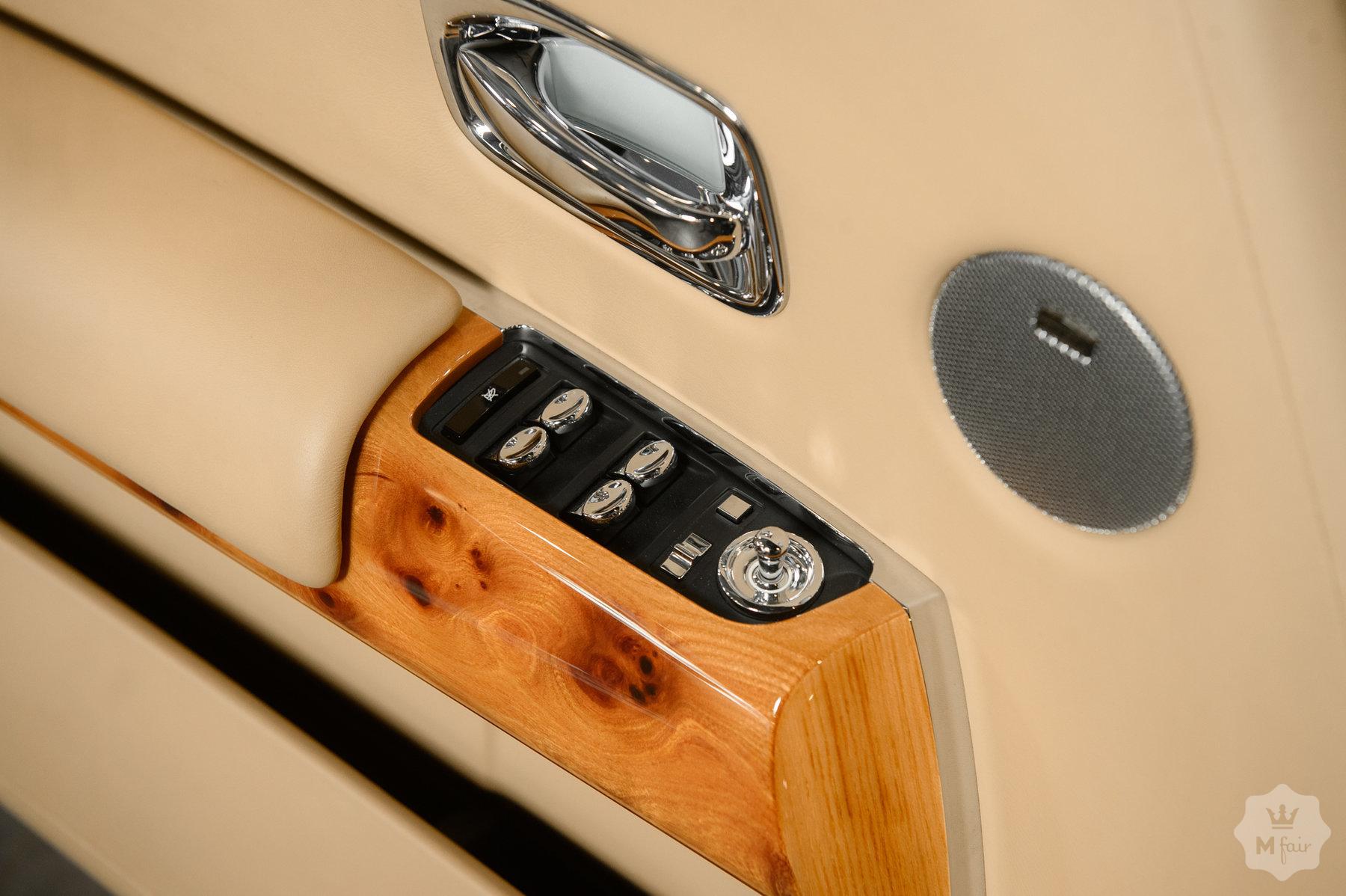 Продажа купе Rolls-Royce Phantom Coupe English White '2009 в Одессе