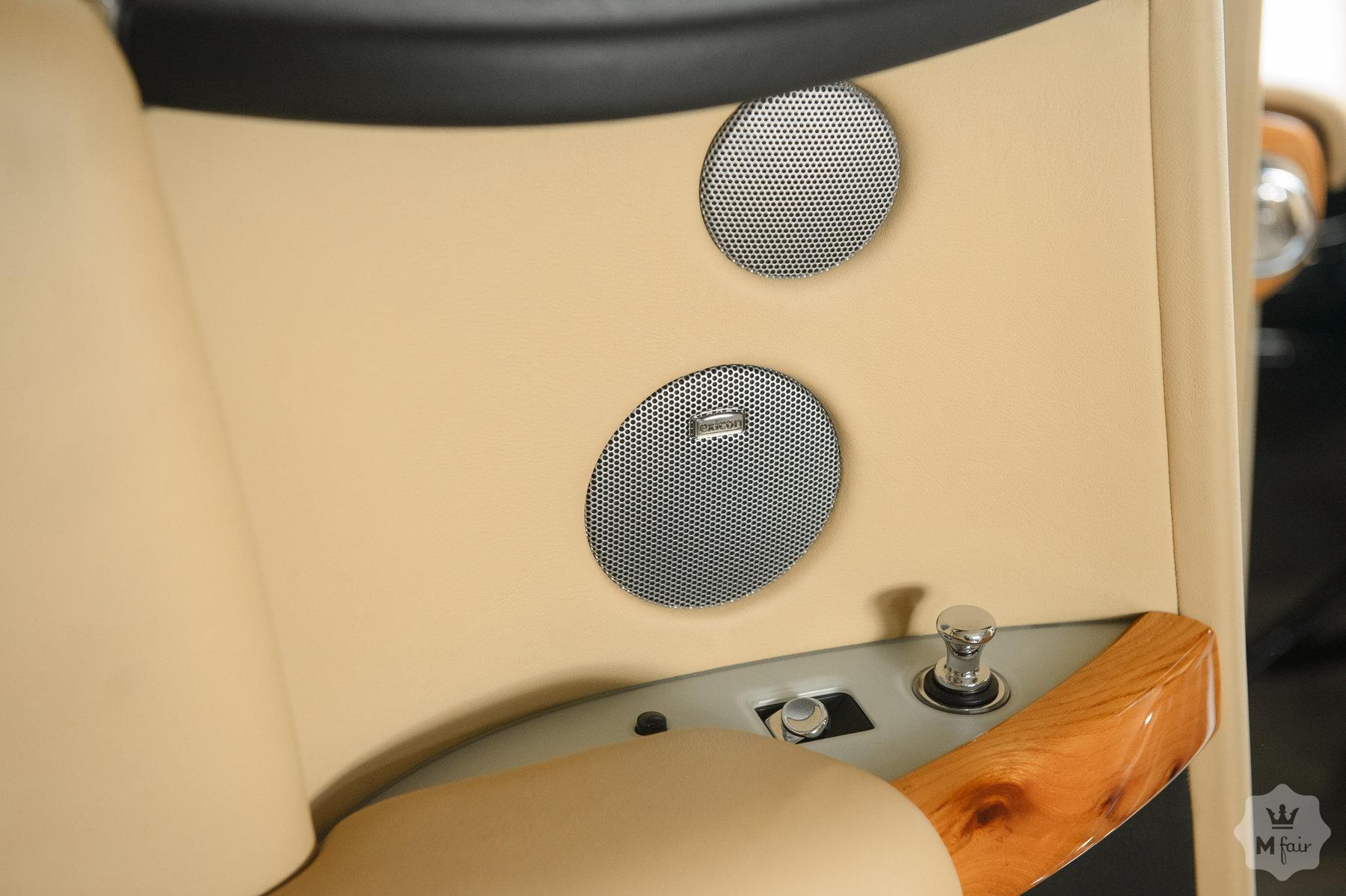 Продажа купе Rolls-Royce Phantom Coupe English White '2009 в Одессе