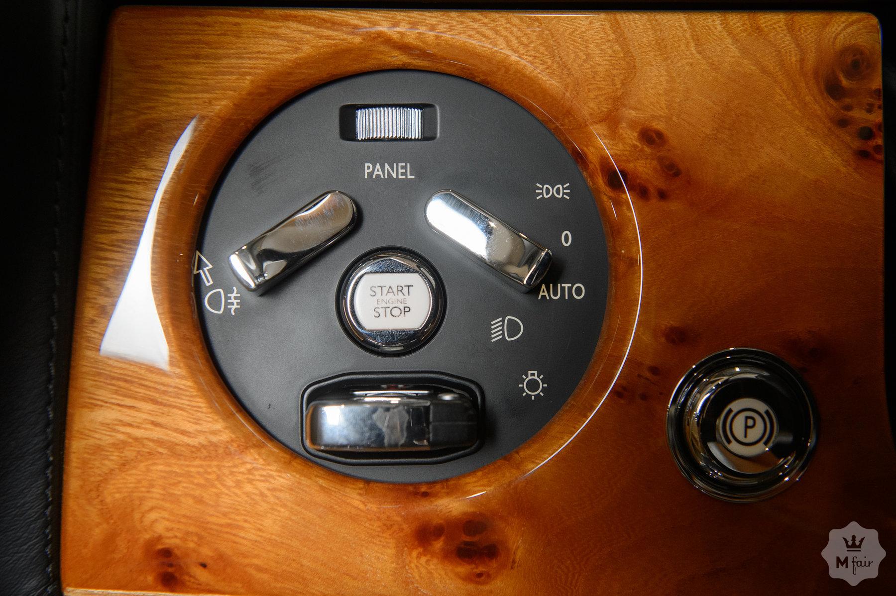 Продажа купе Rolls-Royce Phantom Coupe English White '2009 в Одессе