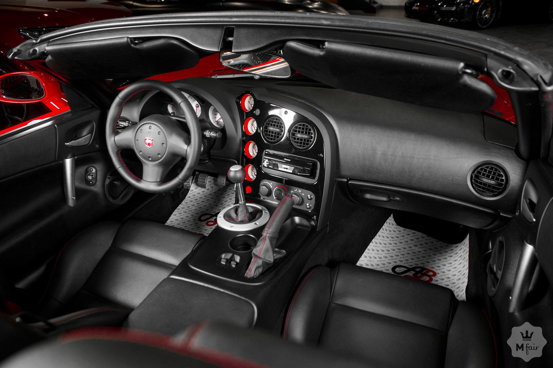 Продажа кабриолета Dodge Viper SRT 10 8.3 MT '2003 в Одессе