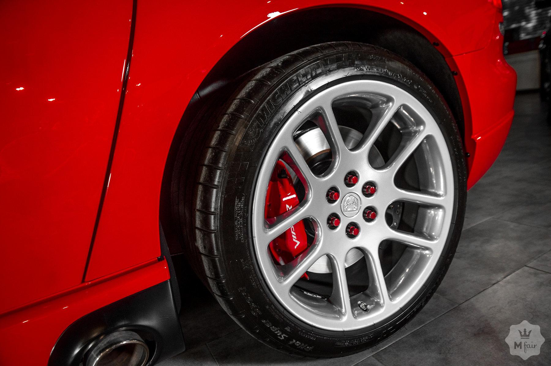 Продажа кабриолета Dodge Viper SRT 10 8.3 MT '2003 в Одессе