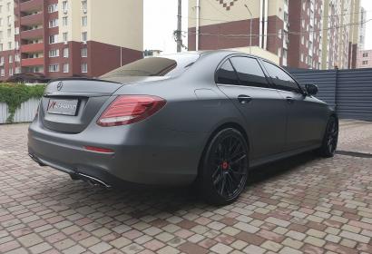 Продажа седана Mercedes-Benz E 43 AMG '2017 в Киеве