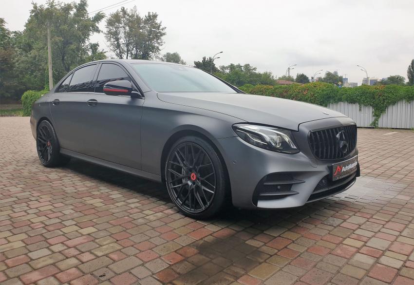 Продажа седана Mercedes-Benz E 43 AMG '2017 в Киеве