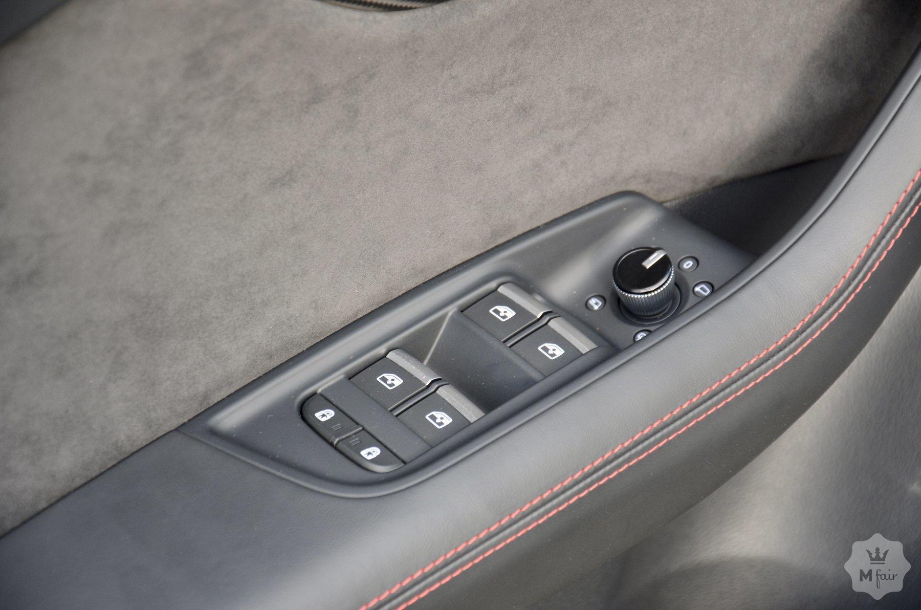 Продажа спортивного кроссовера Audi RS Q8 '2020 в Киеве