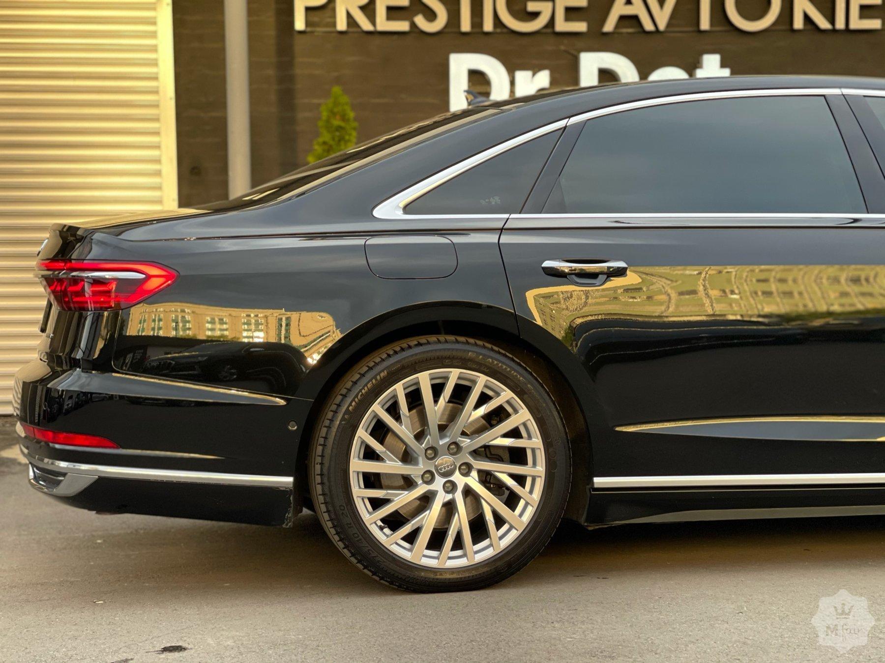 Продажа люкс седана Audi A8 L 55 TFSI Quattro '2017 в Киеве