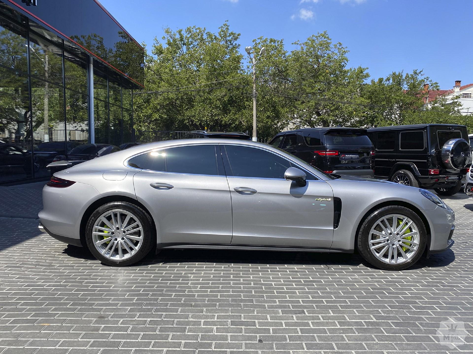 Продажа гибридного Porsche Panamera 4 E-Hybrid '2018 в Одессе