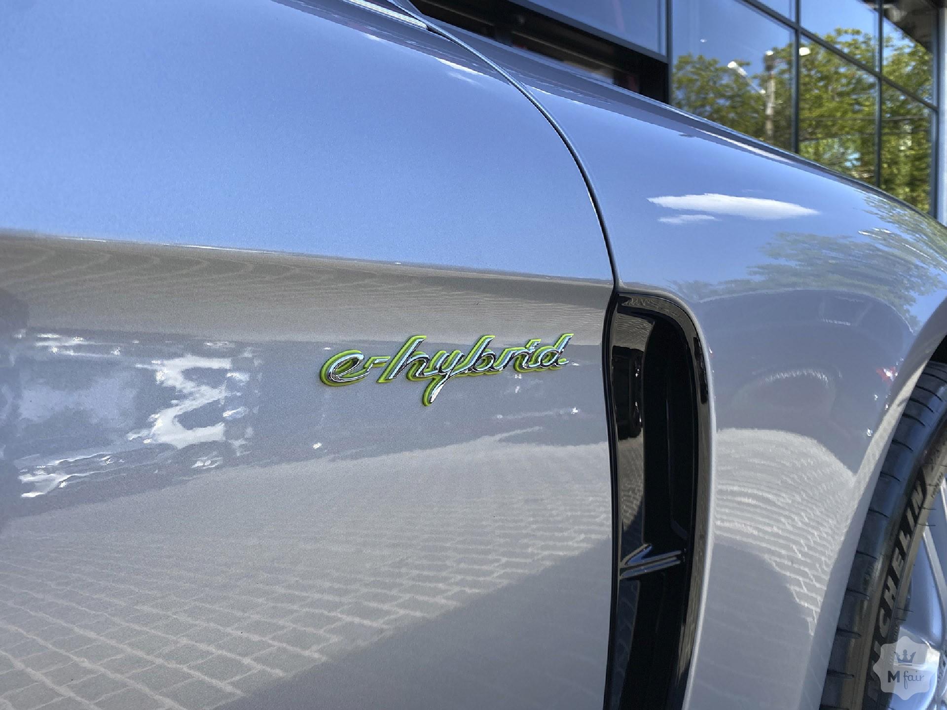 Продажа гибридного Porsche Panamera 4 E-Hybrid '2018 в Одессе