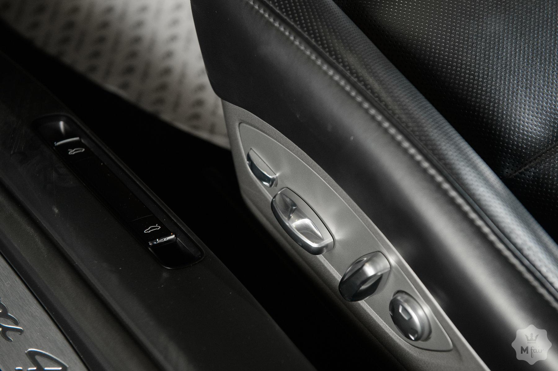 Продажа официального Porsche 911 Carrera 4S '2013 в Одессе