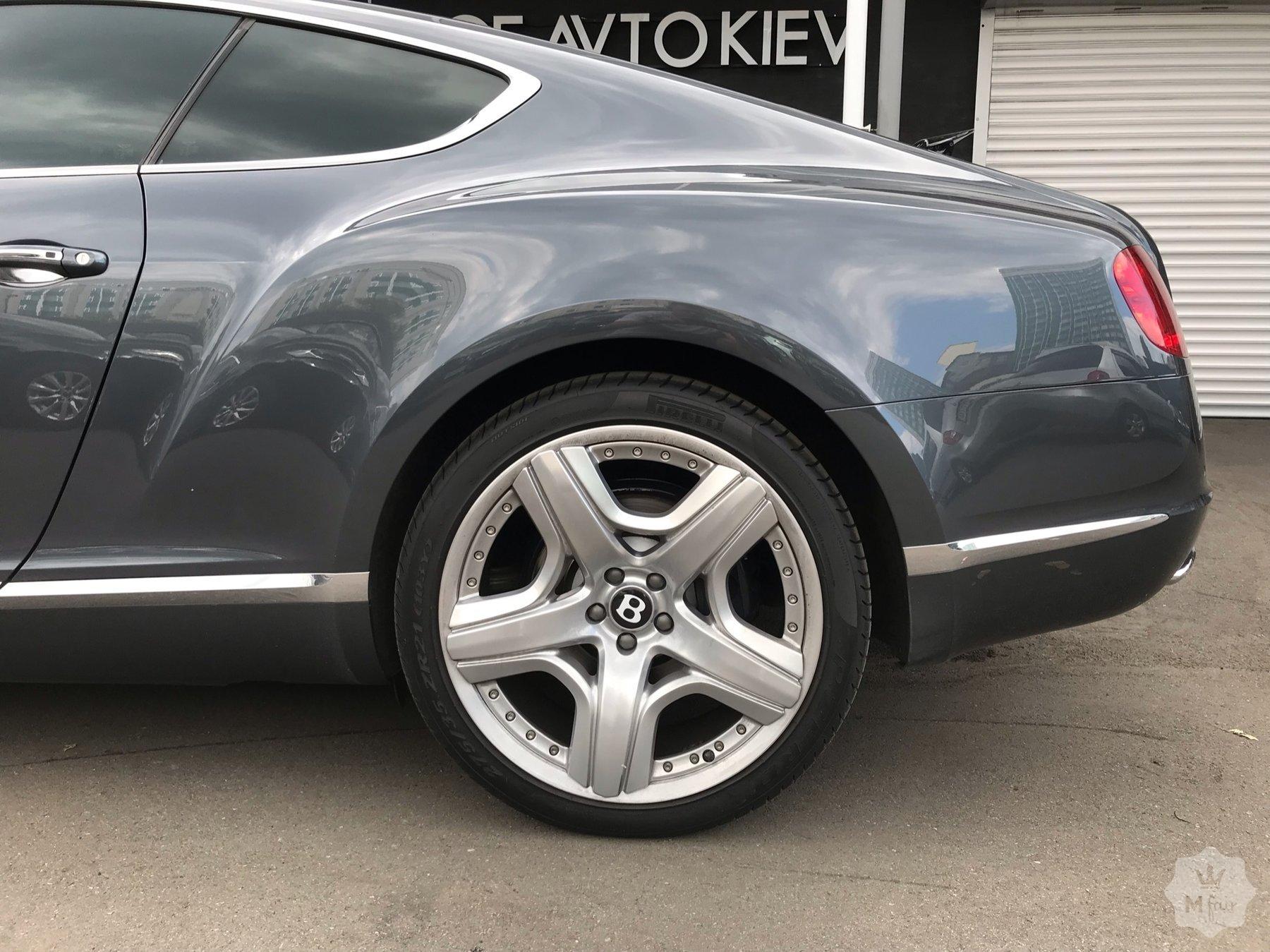 Продажа официального купе Bentley Continental GT W12 Mulliner '2011 в Киеве