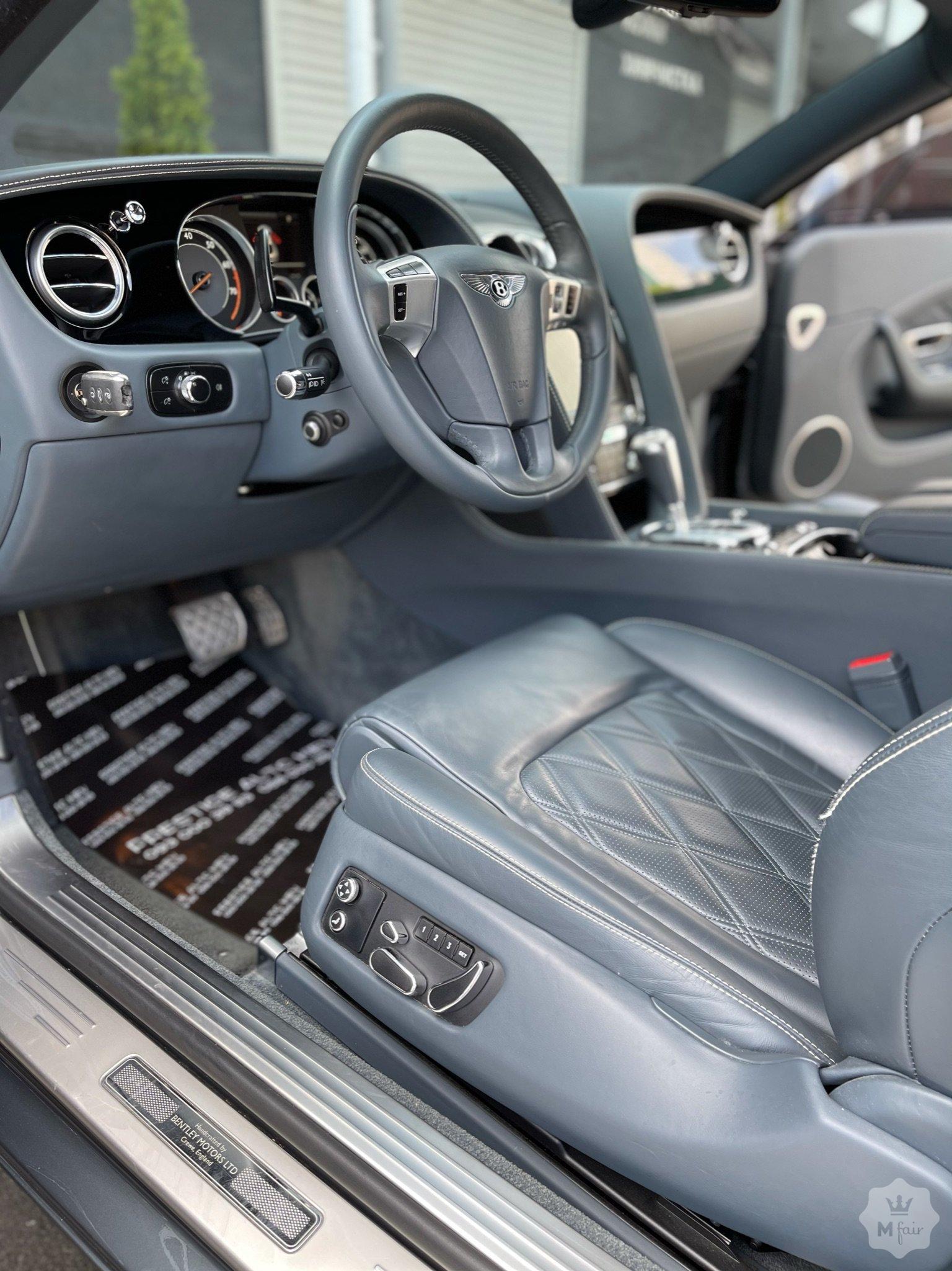 Продажа официального купе Bentley Continental GT W12 Mulliner '2011 в Киеве