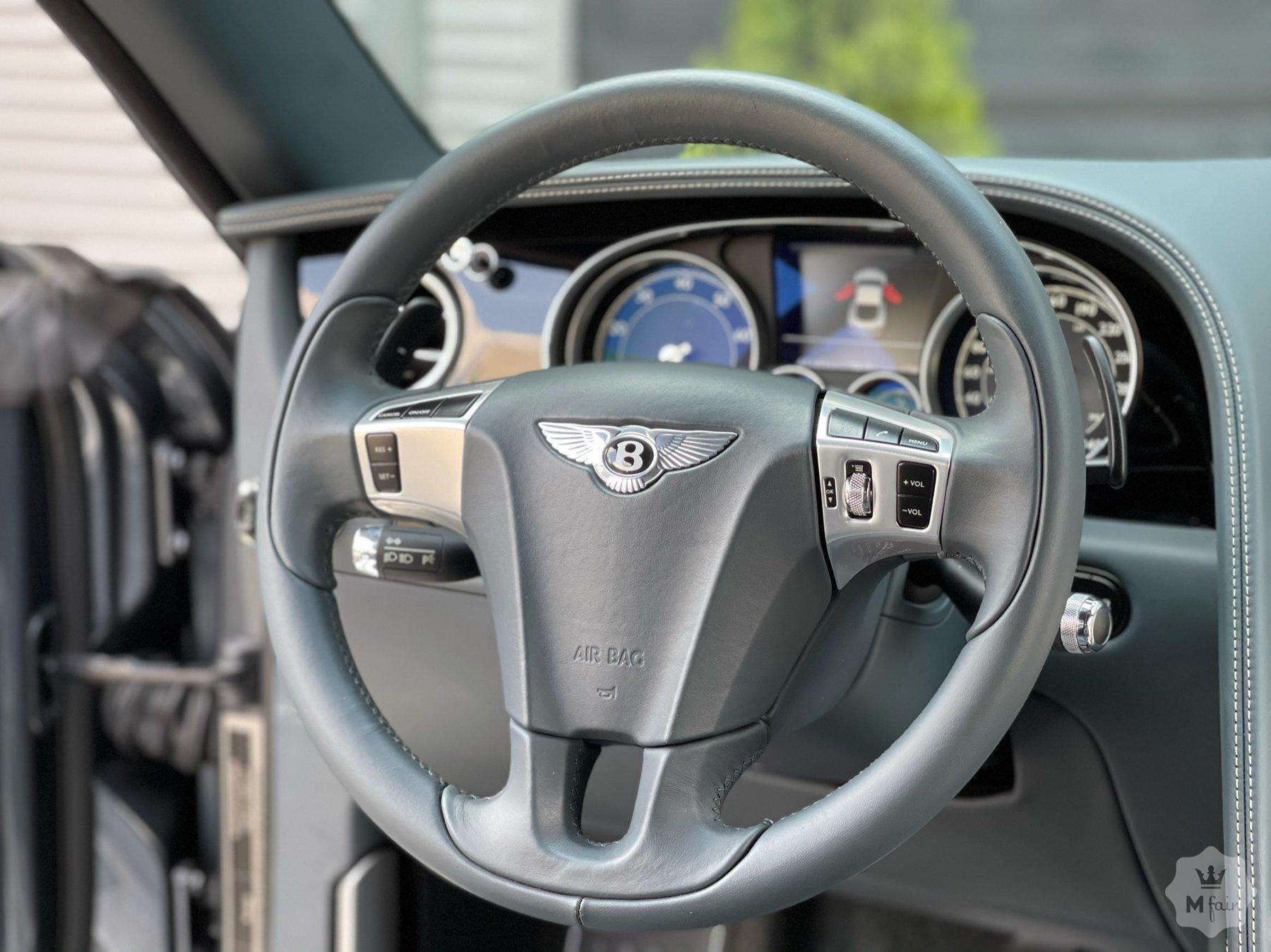 Продажа официального купе Bentley Continental GT W12 Mulliner '2011 в Киеве