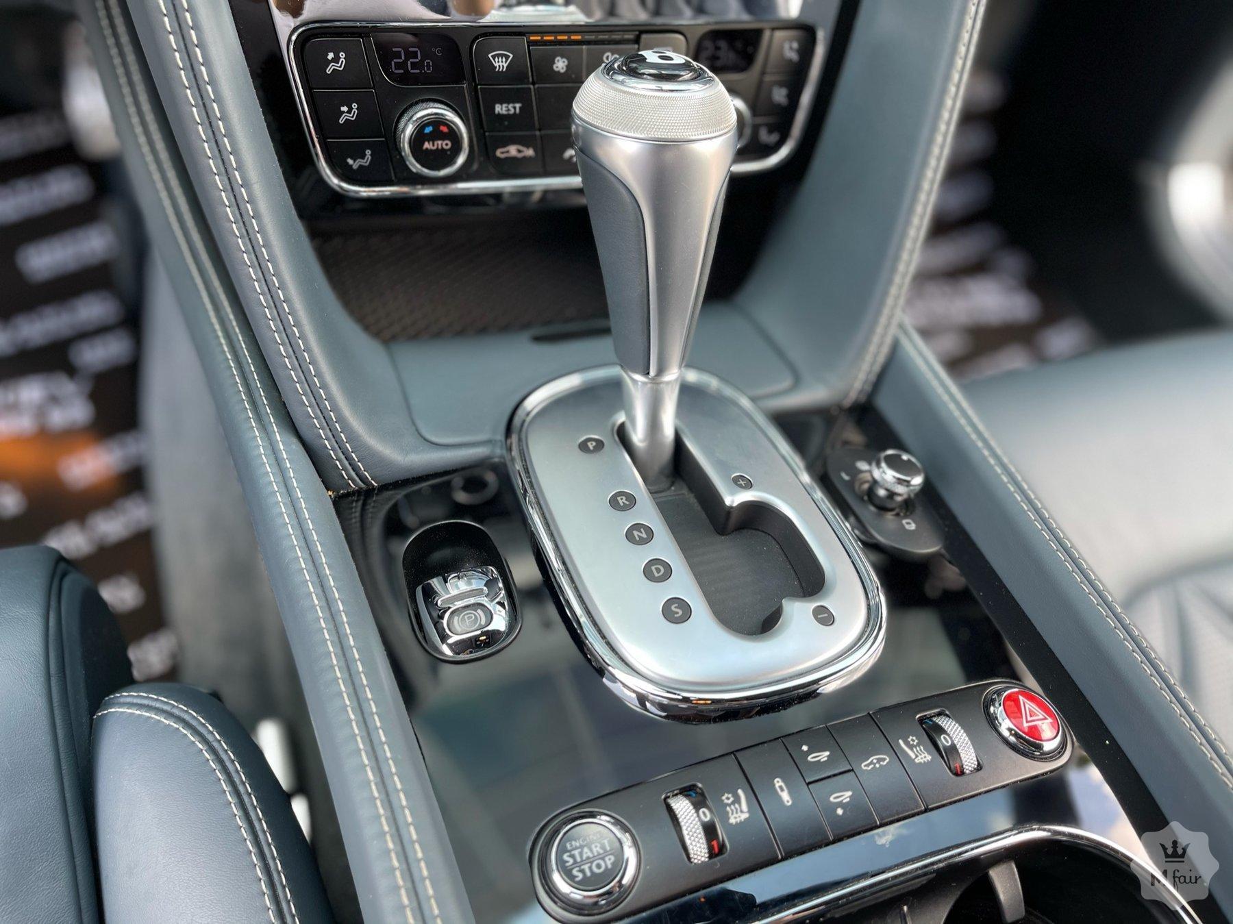 Продажа официального купе Bentley Continental GT W12 Mulliner '2011 в Киеве