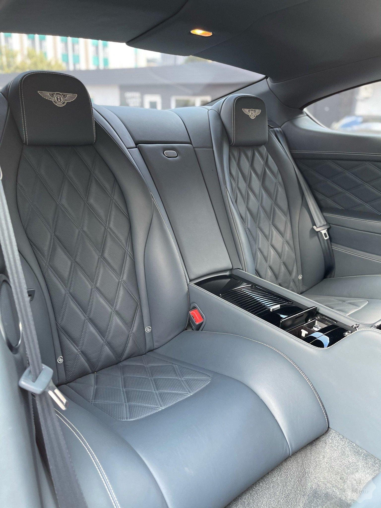 Продажа официального купе Bentley Continental GT W12 Mulliner '2011 в Киеве