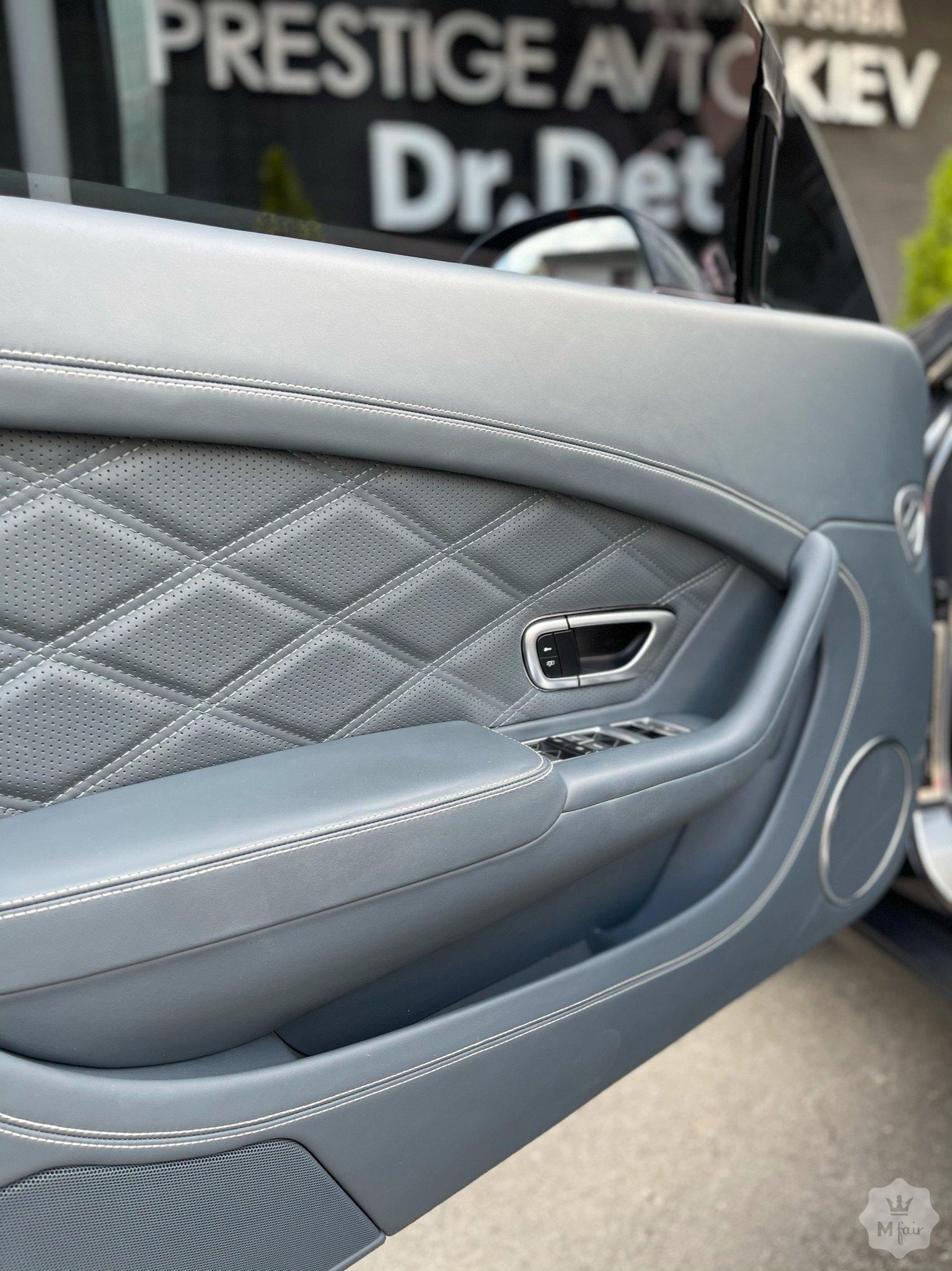 Продажа официального купе Bentley Continental GT W12 Mulliner '2011 в Киеве