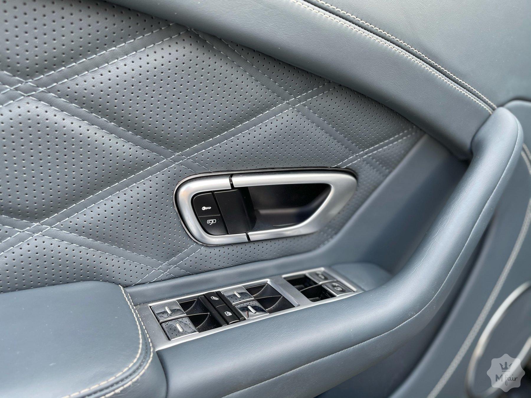 Продажа официального купе Bentley Continental GT W12 Mulliner '2011 в Киеве