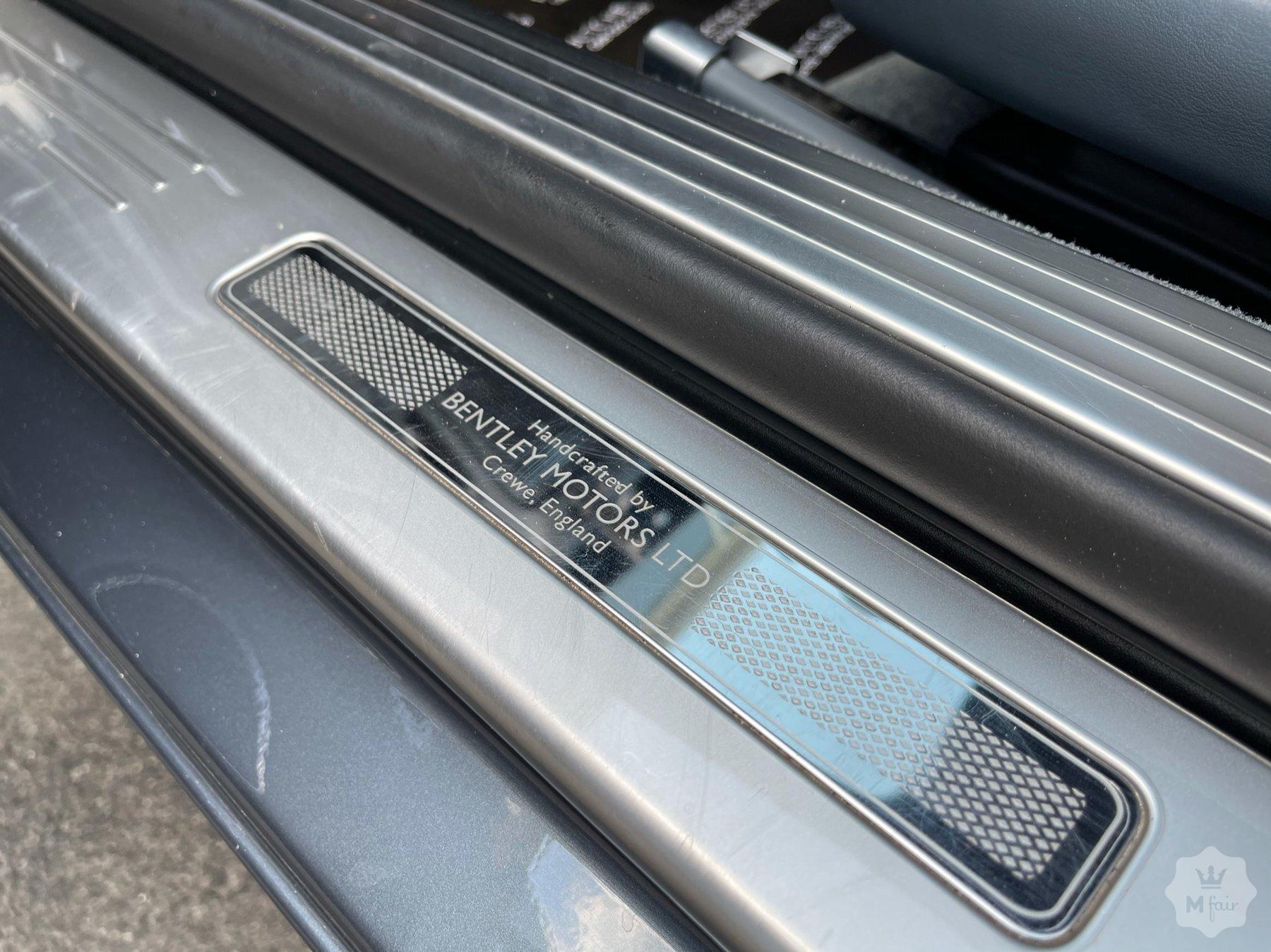 Продажа официального купе Bentley Continental GT W12 Mulliner '2011 в Киеве