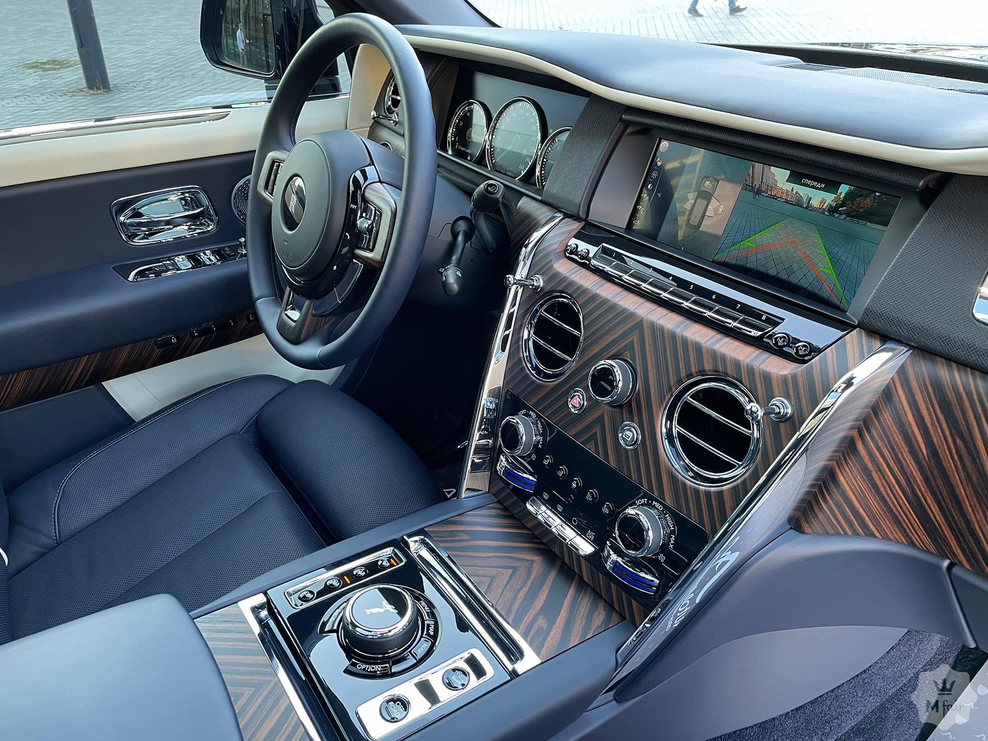 Продажа внедорожника Rolls Royce Cullinan Bespoke '2019 в Киеве