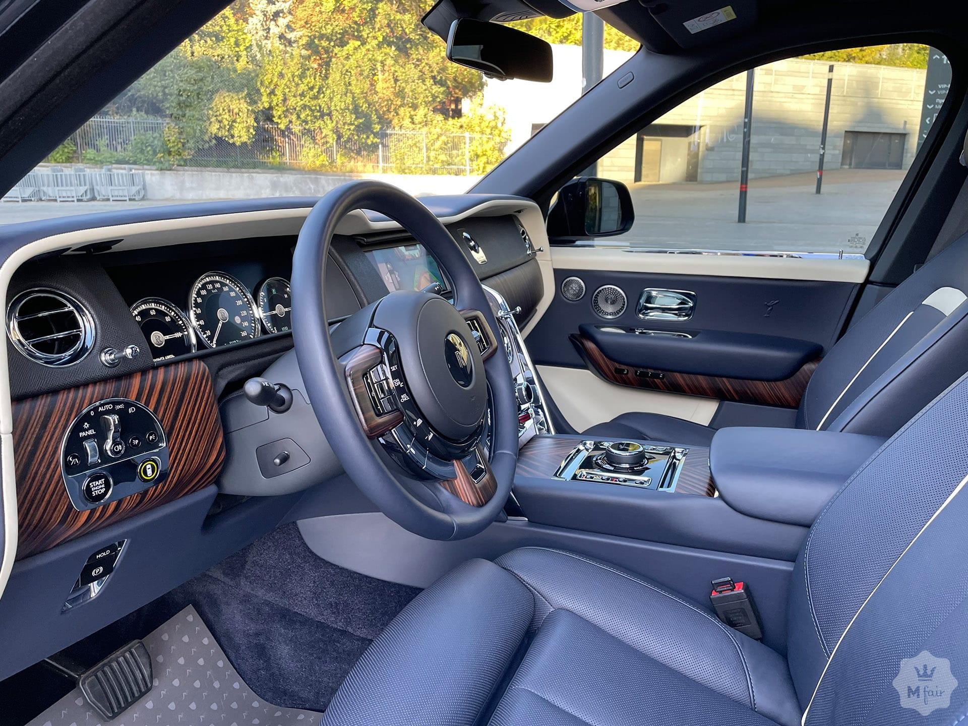 Продажа внедорожника Rolls Royce Cullinan Bespoke '2019 в Киеве