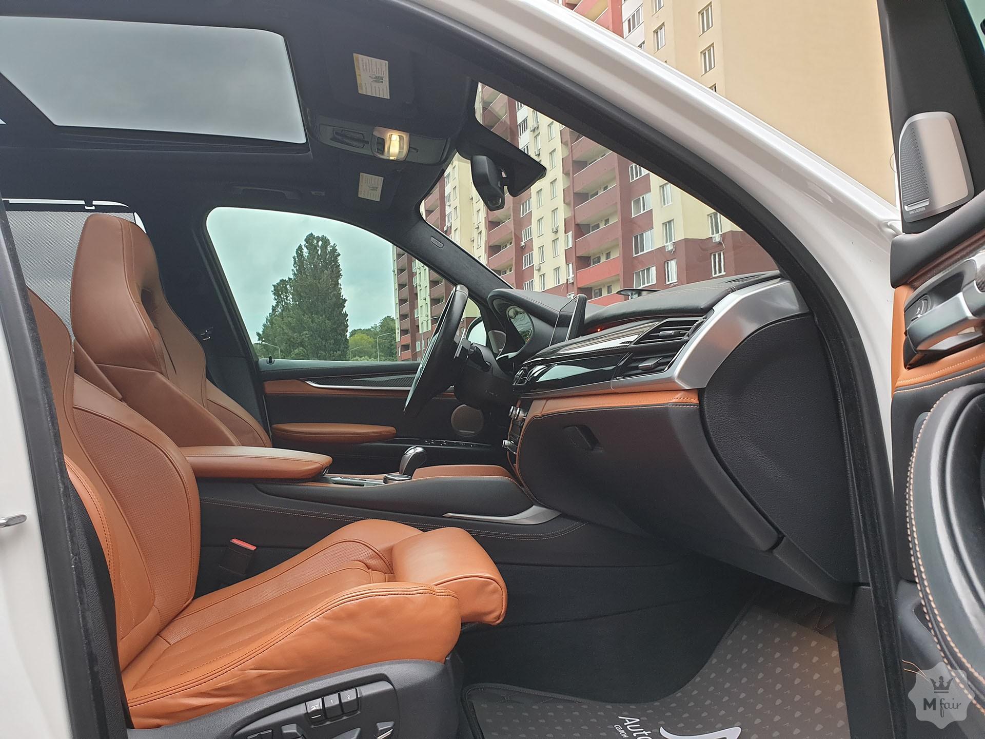 Продажа заряженного кроссовера BMW X5 M '2015 в Киеве