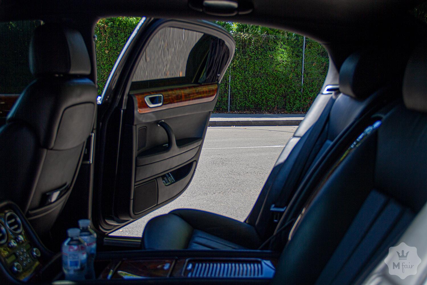 Прокат седана Bentley Continental Flying Spur с водителем в Киеве