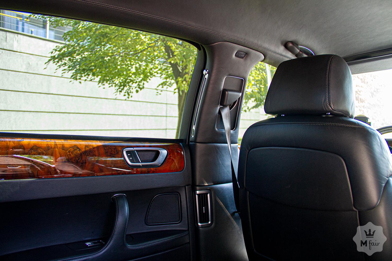 Прокат седана Bentley Continental Flying Spur с водителем в Киеве