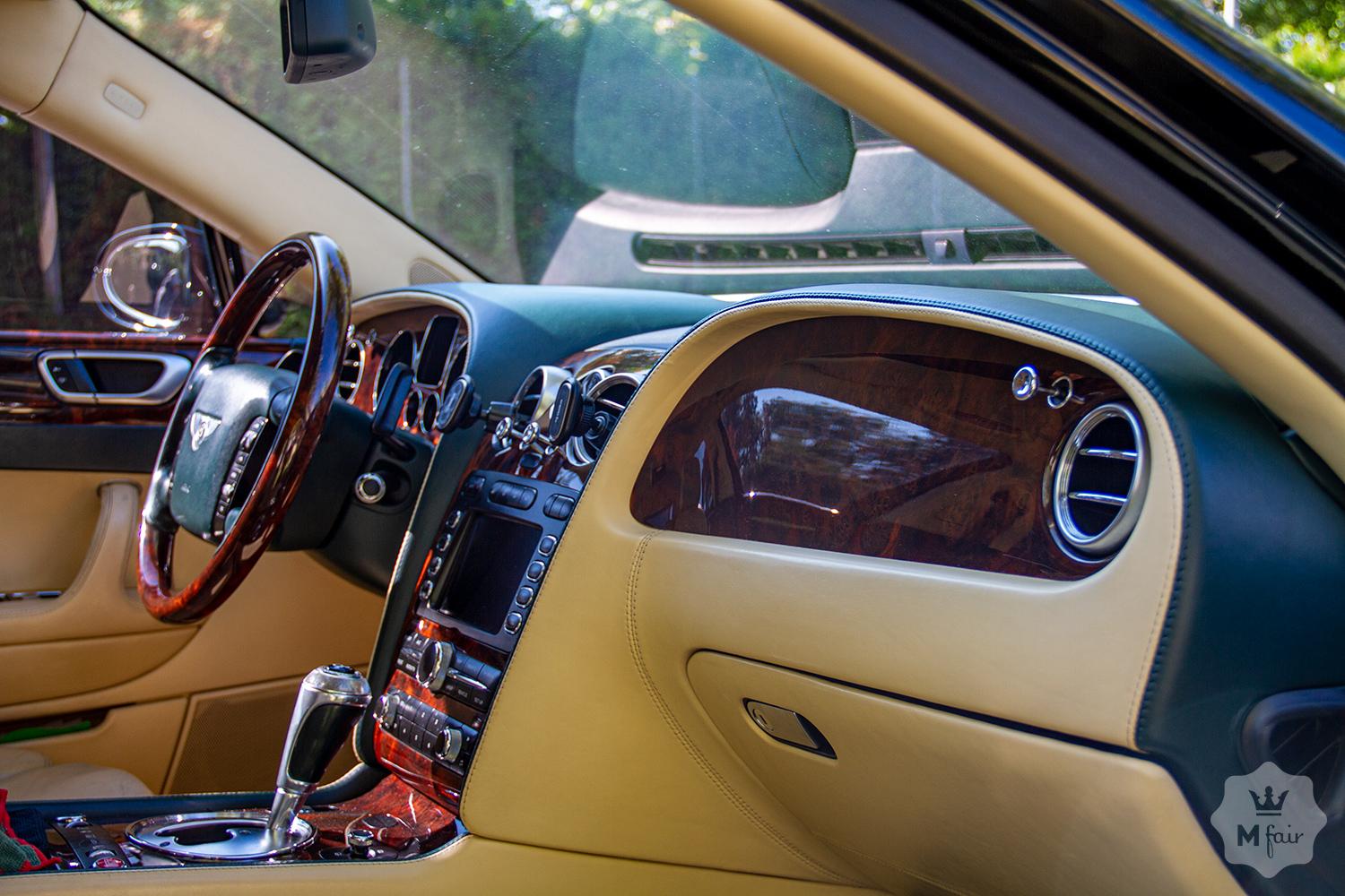 Прокат роскошного Bentley Continental Flying Spur с водителем в Киеве