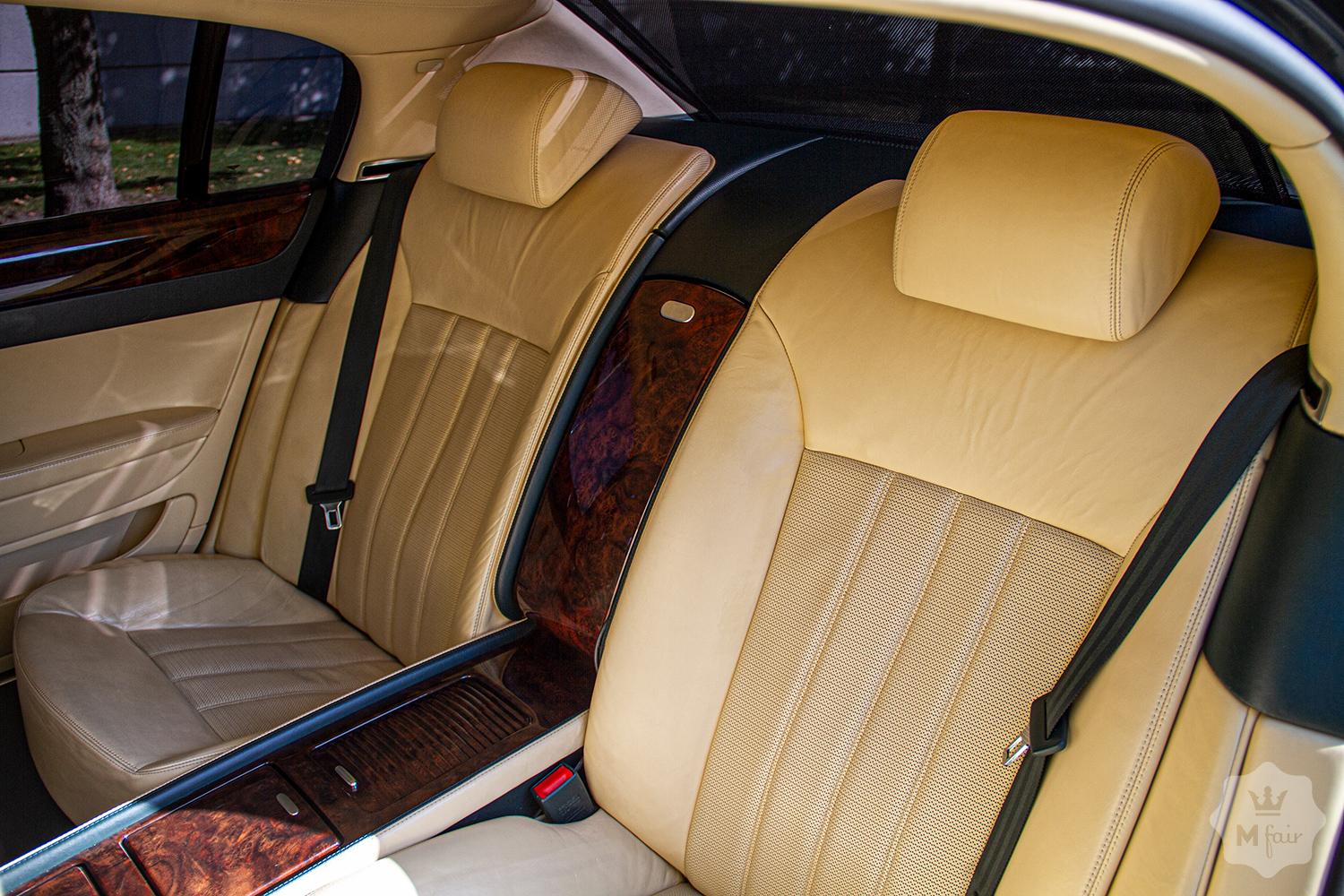 Прокат роскошного Bentley Continental Flying Spur с водителем в Киеве