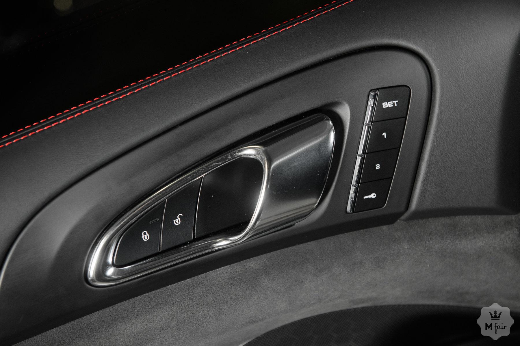 Продажа спорт кроссовера Porsche Cayenne GTS '2016 в Одессе