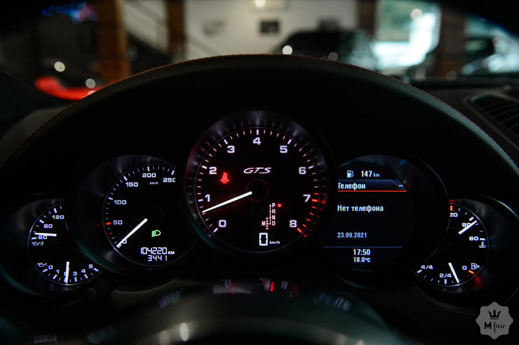 Продажа спорт кроссовера Porsche Cayenne GTS '2016 в Одессе