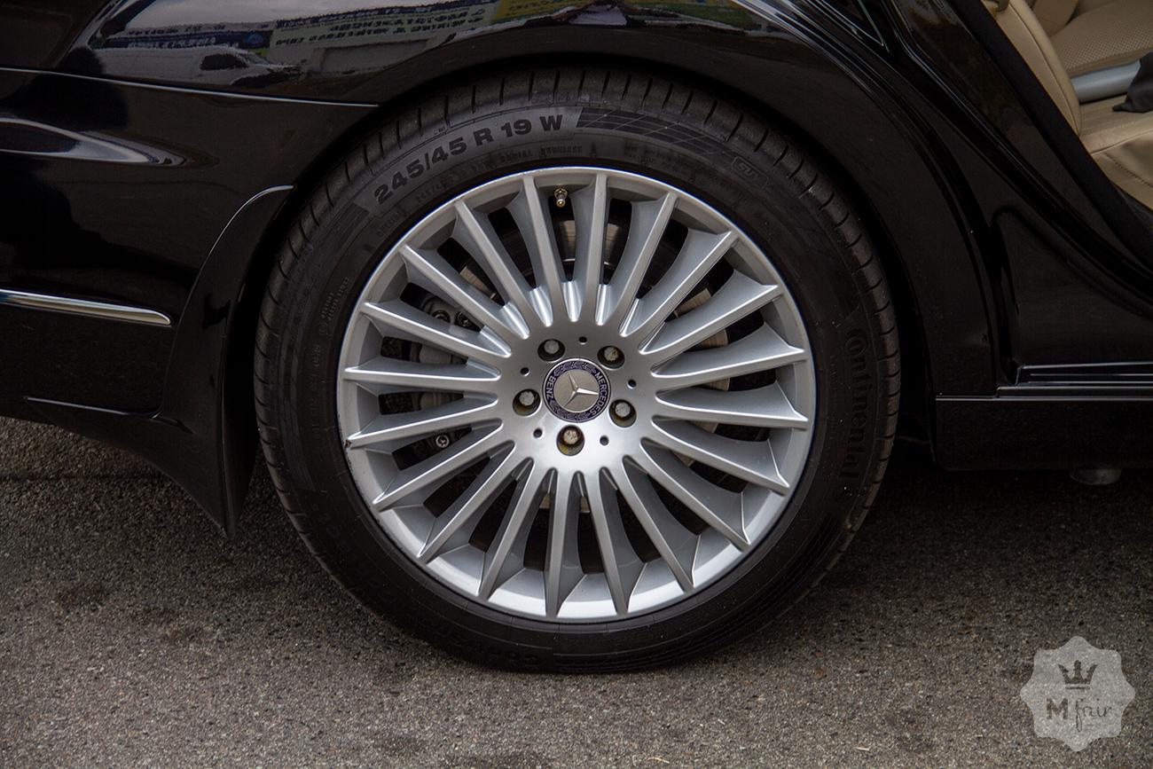 Прокат бронированного Mercedes-Benz S 600 LONG Armour B6/B7 в Киеве