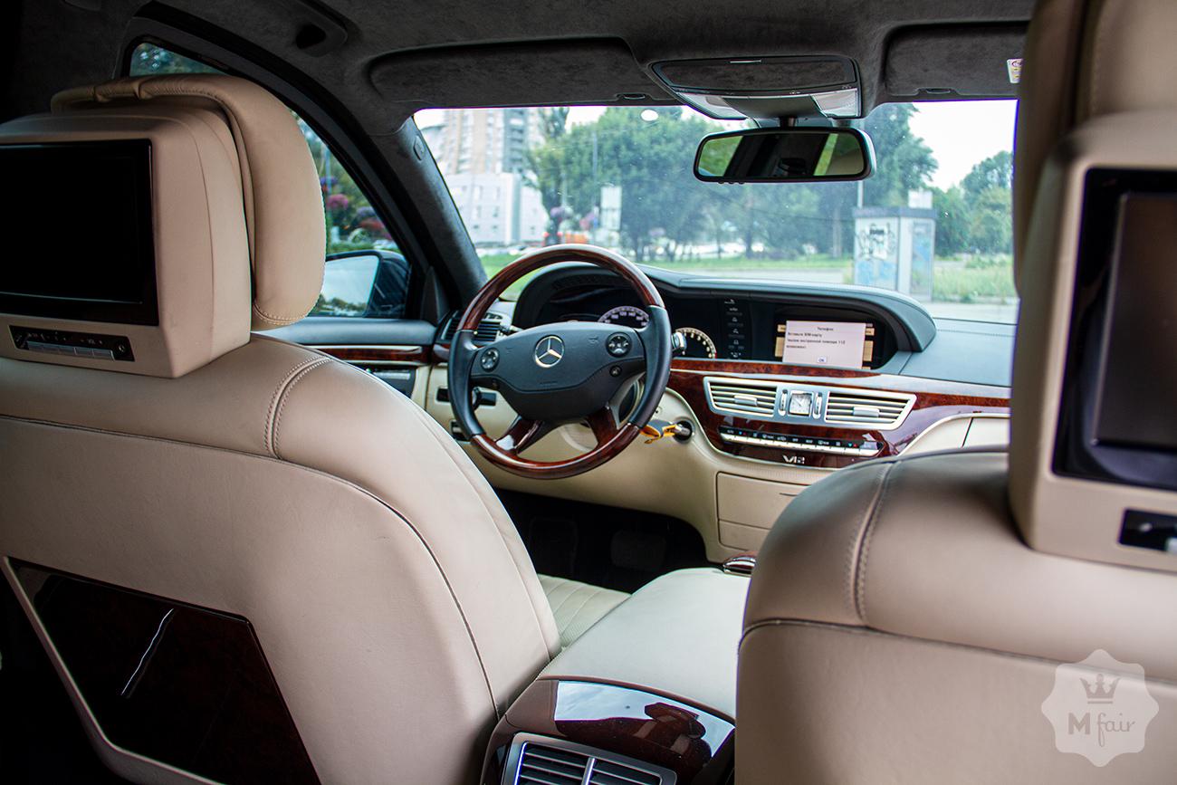 Прокат бронированного Mercedes-Benz S 600 LONG Armour B6/B7 в Киеве