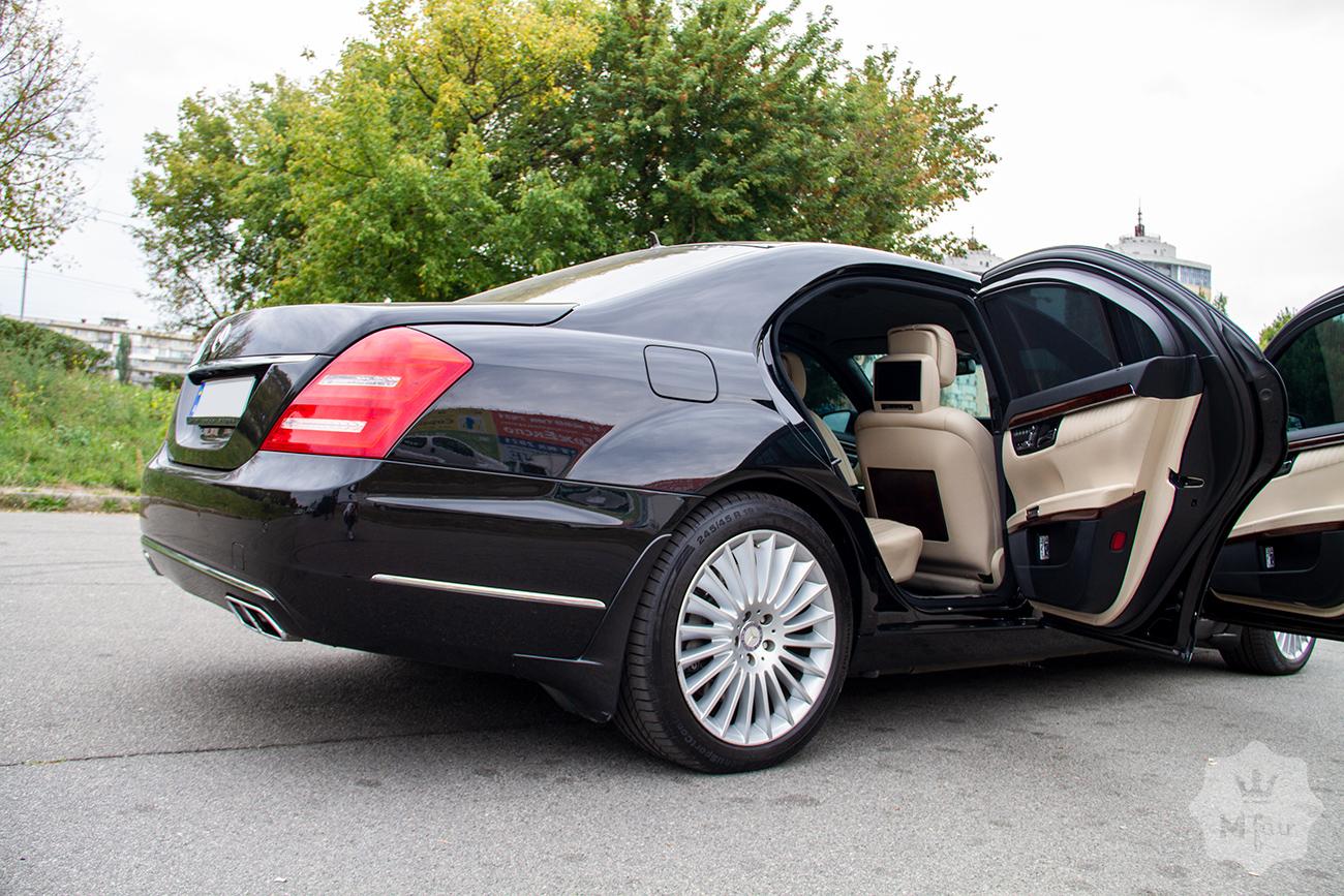 Прокат бронированного Mercedes-Benz S 600 LONG Armour B6/B7 в Киеве