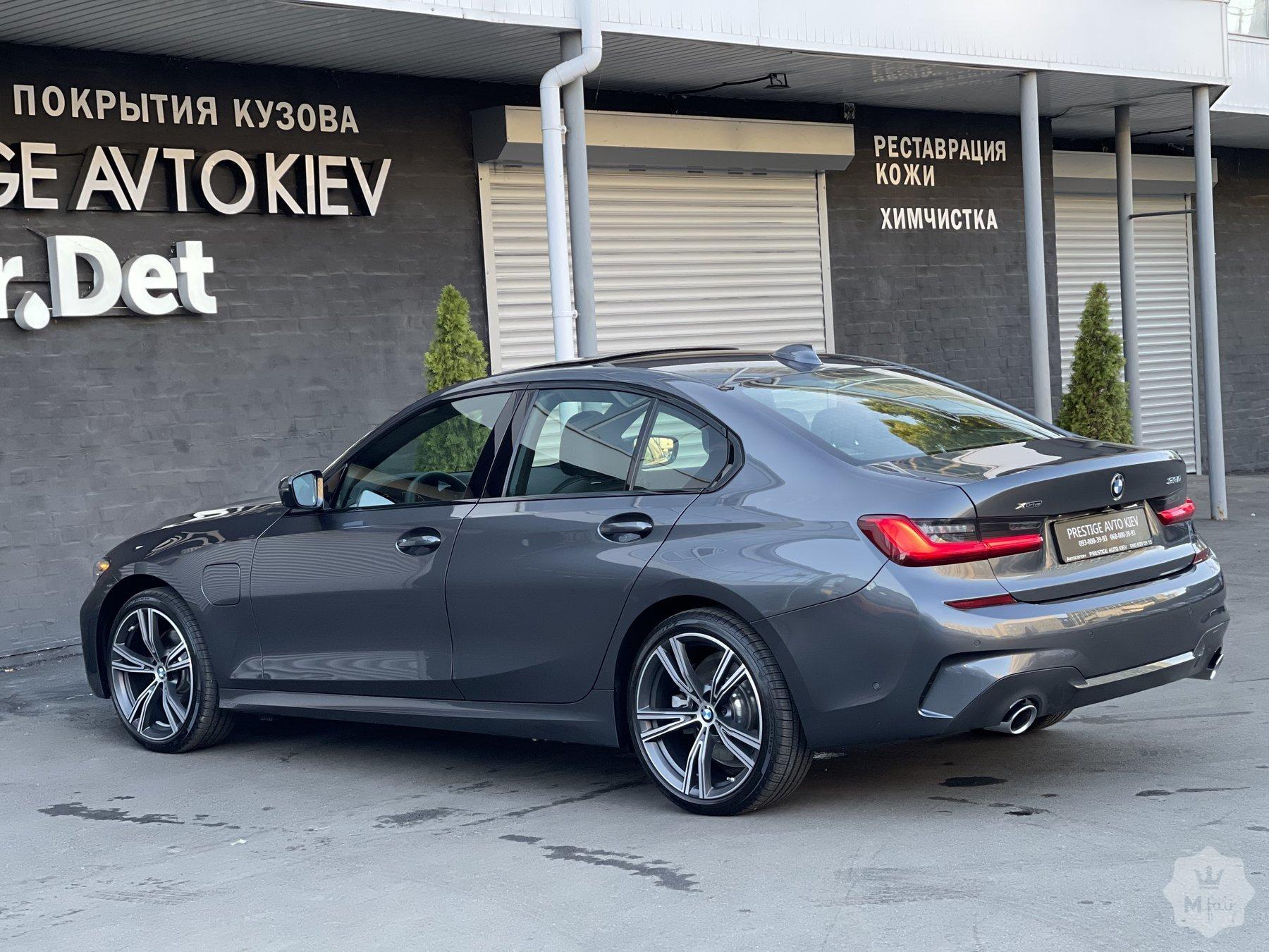 Продажа гибридной BMW 330e xDrive '2021 в Киеве