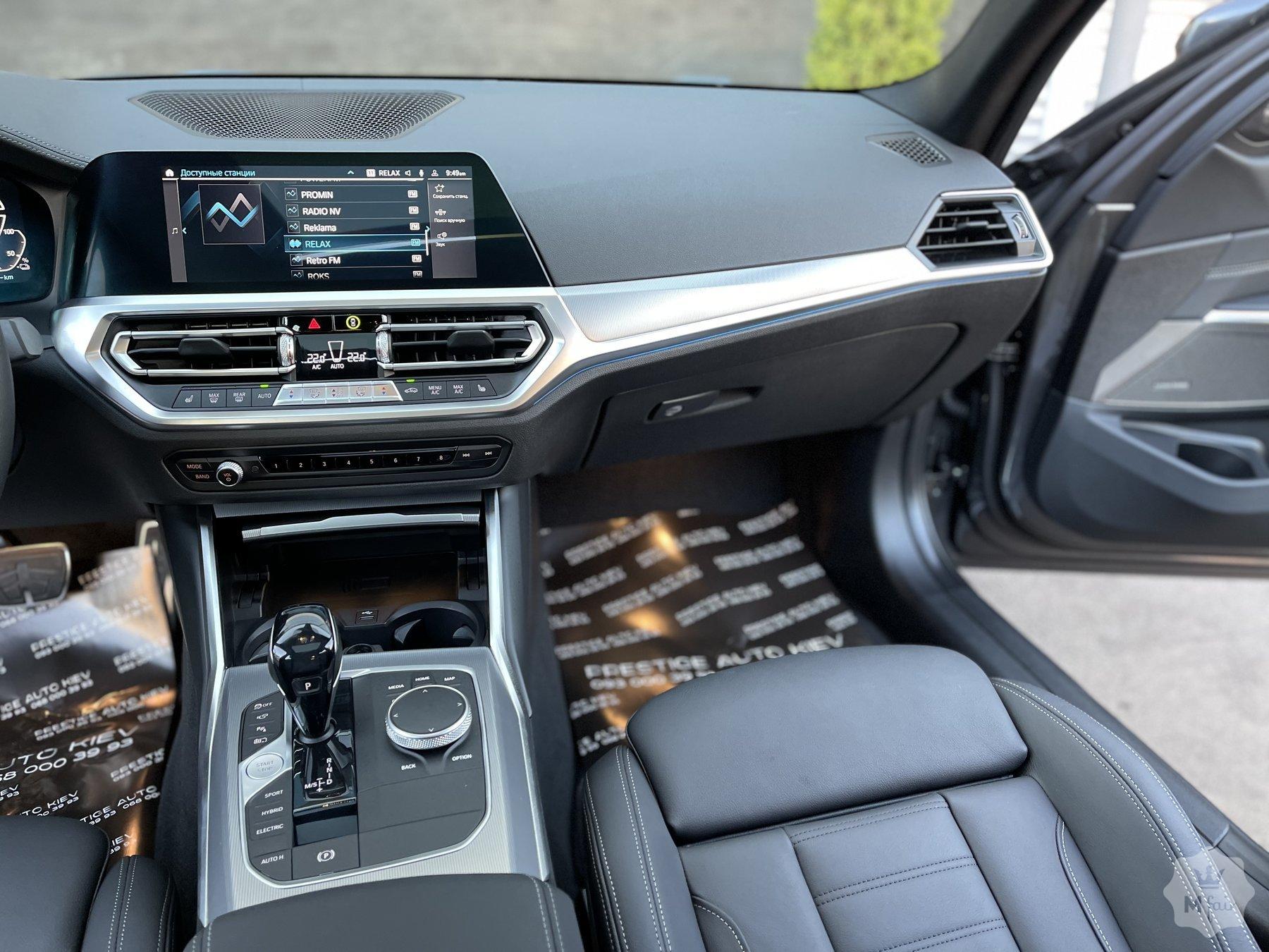 Продажа гибридной BMW 330e xDrive '2021 в Киеве