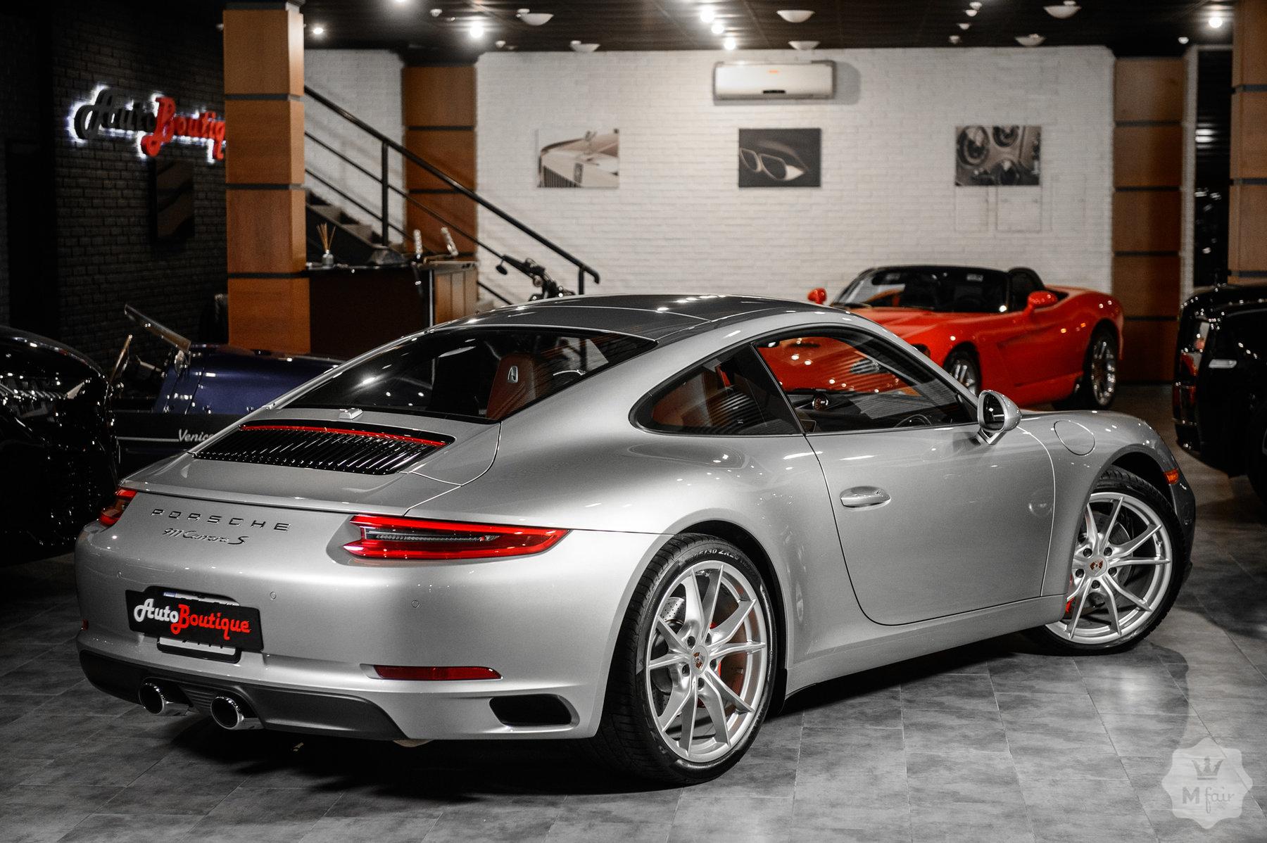 Продажа спорткара Porsche 911 S '2017 в Одессе