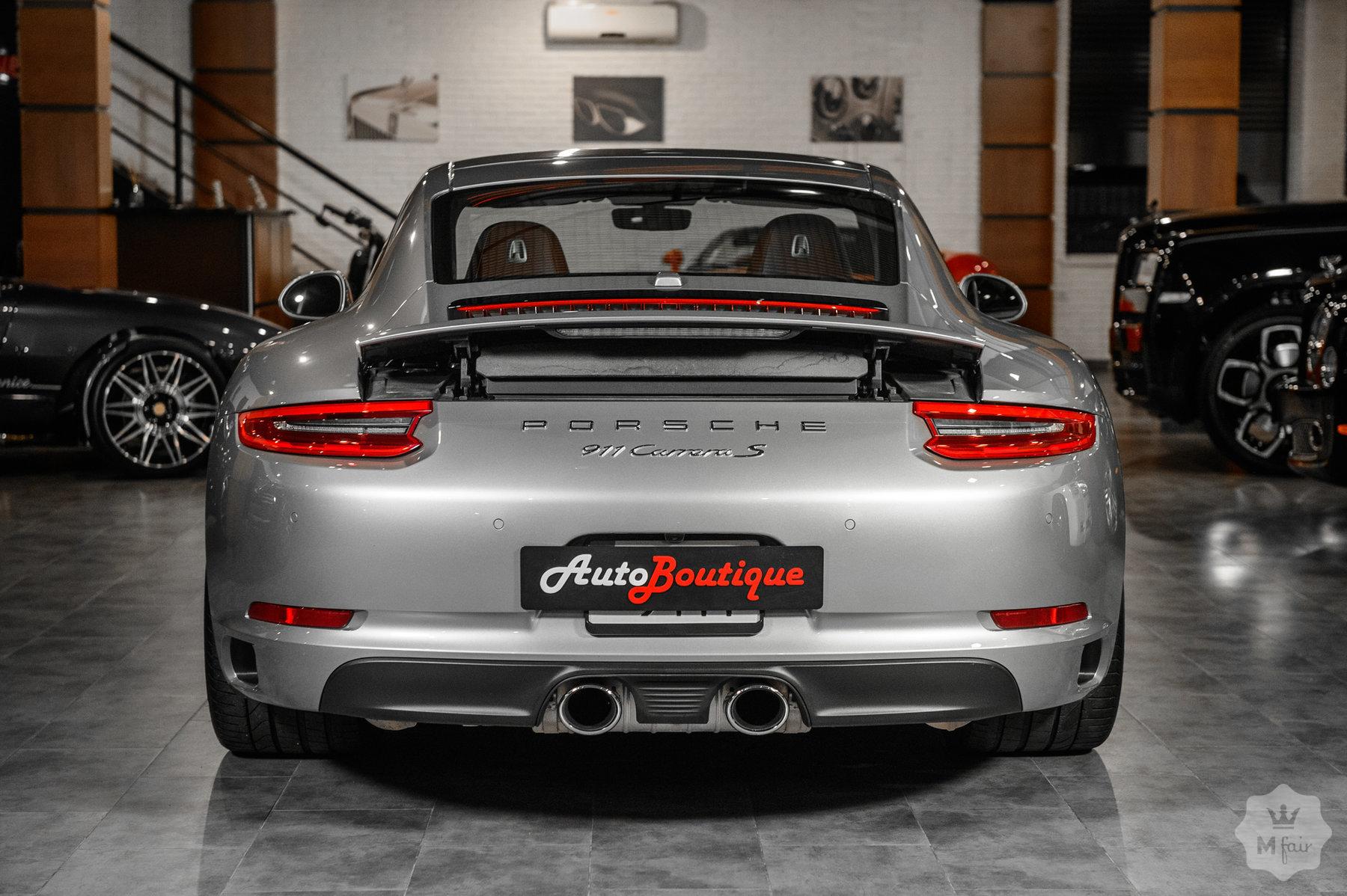 Продажа спорткара Porsche 911 S '2017 в Одессе