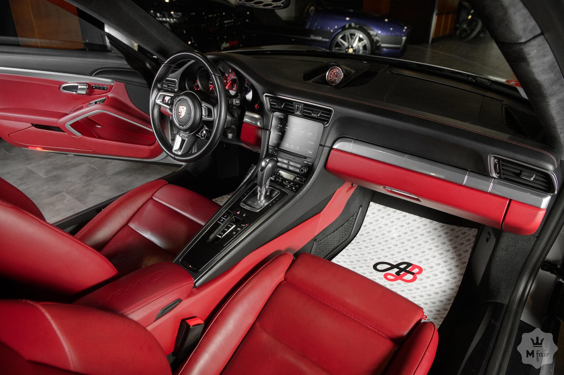 Продажа спорткара Porsche 911 S '2017 в Одессе