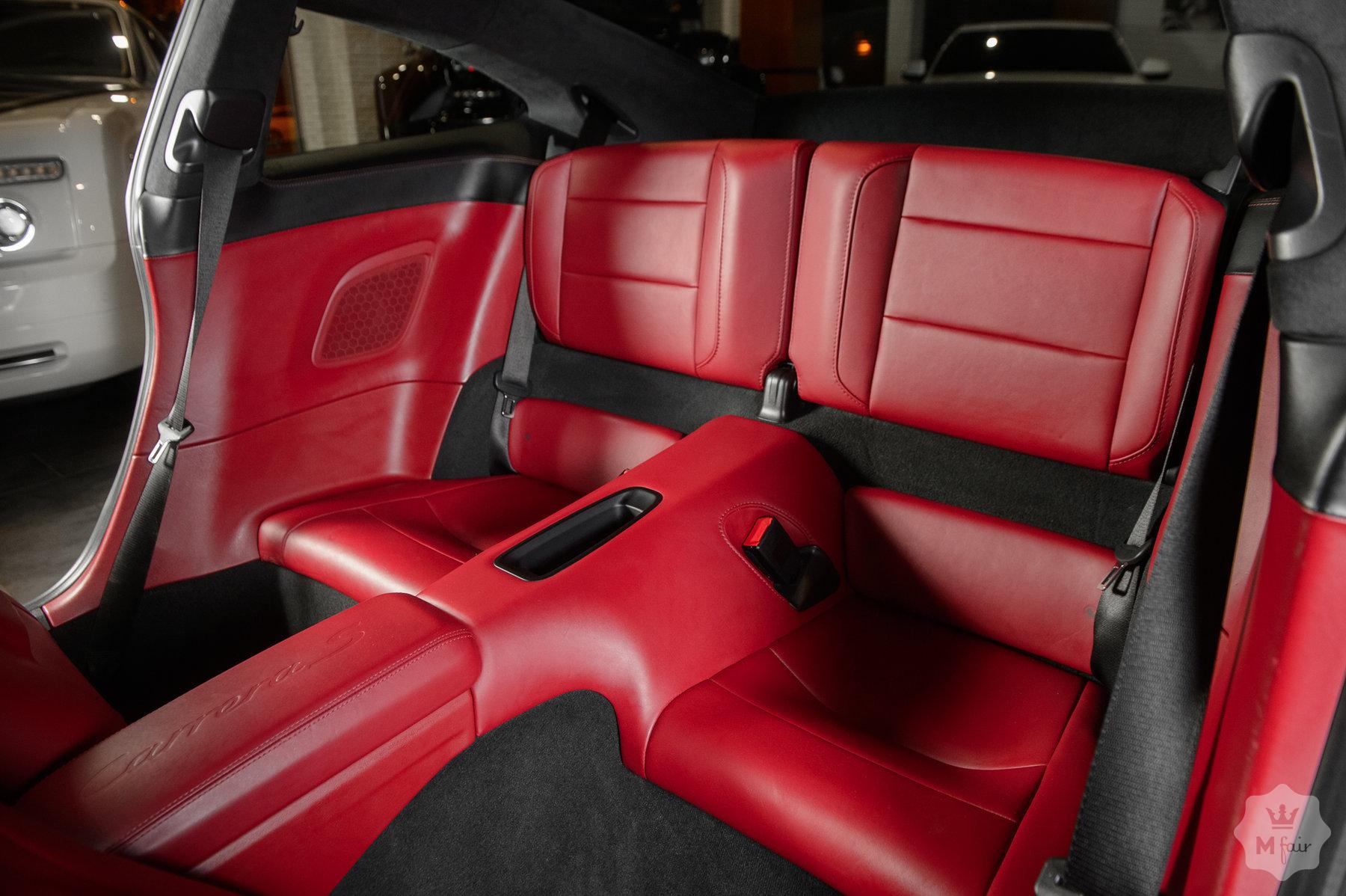 Продажа спорткара Porsche 911 S '2017 в Одессе