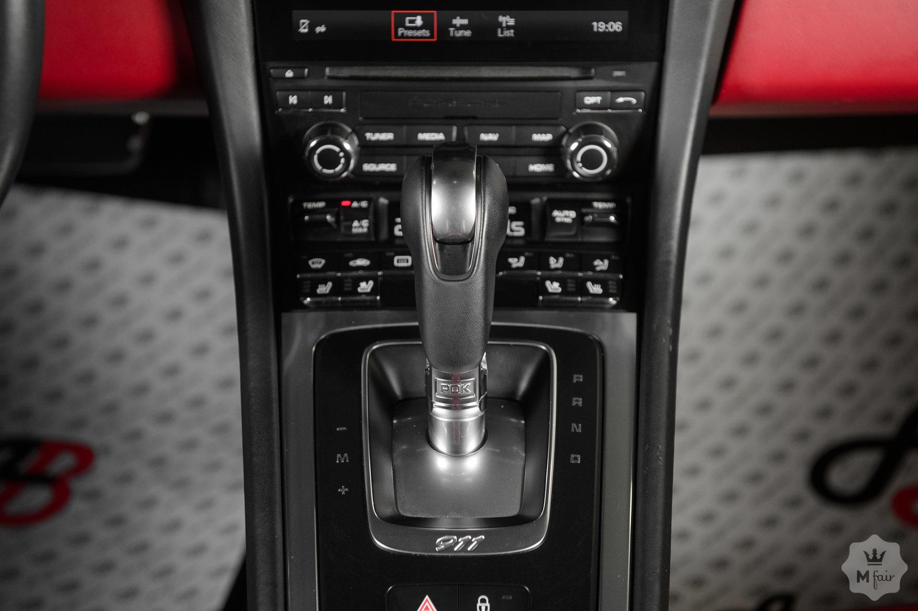 Продажа спорткара Porsche 911 S '2017 в Одессе