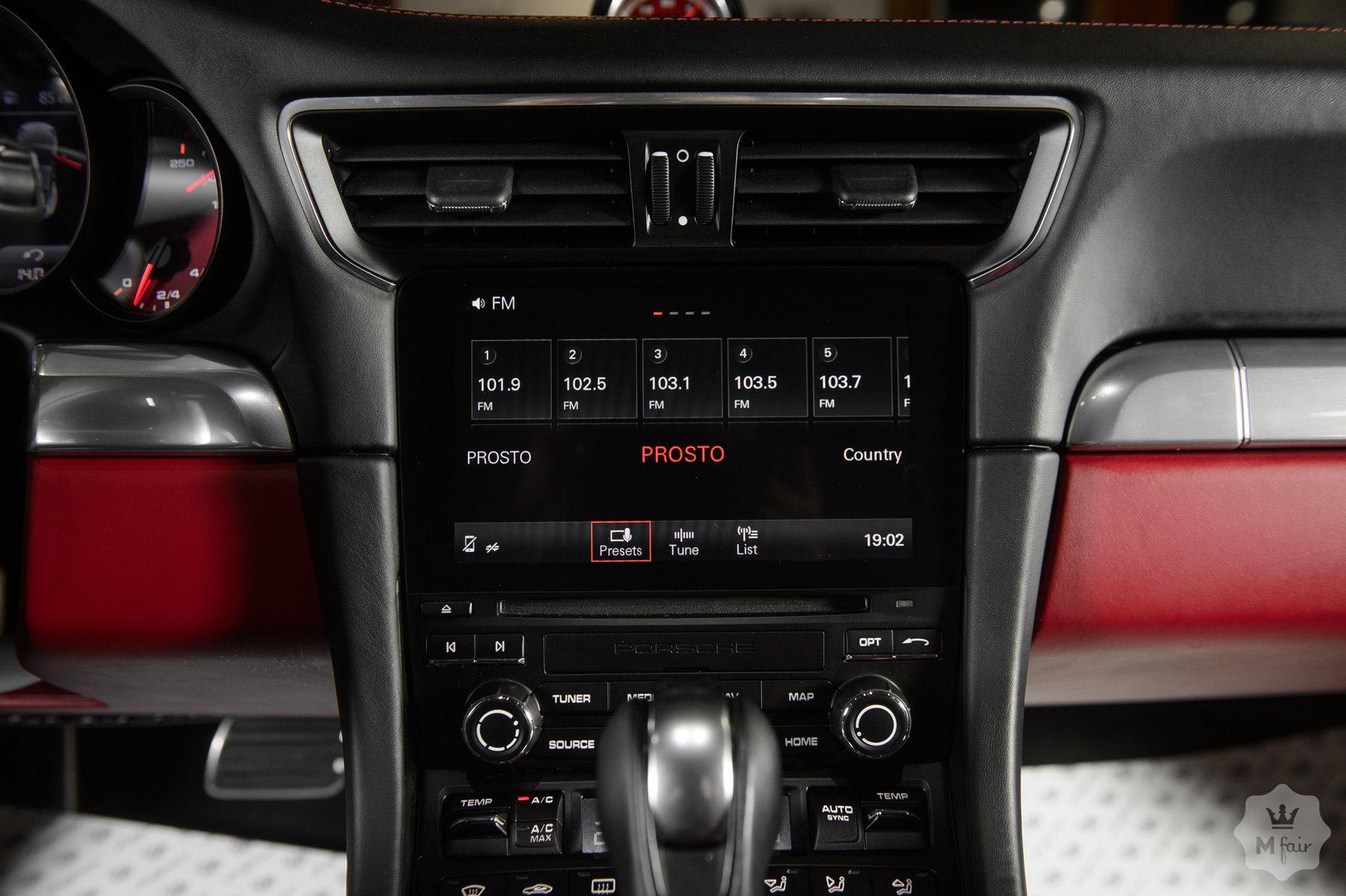 Продажа спорткара Porsche 911 S '2017 в Одессе