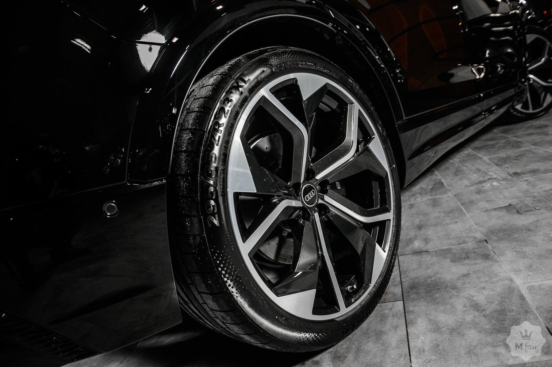 Продажа гибридного внедорожника Audi RS Q8 '2021 в Одессе