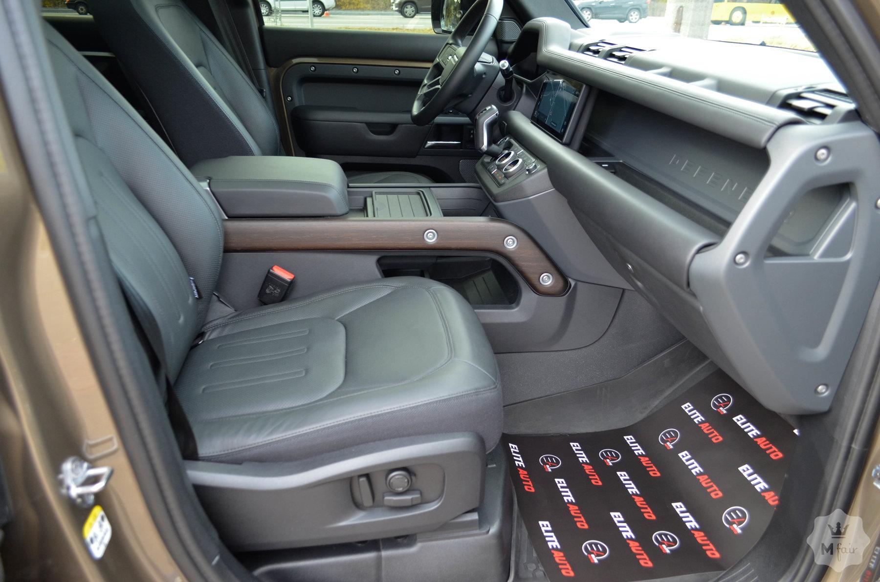 Продажа официального Land Rover Defender X '2020 в Киеве