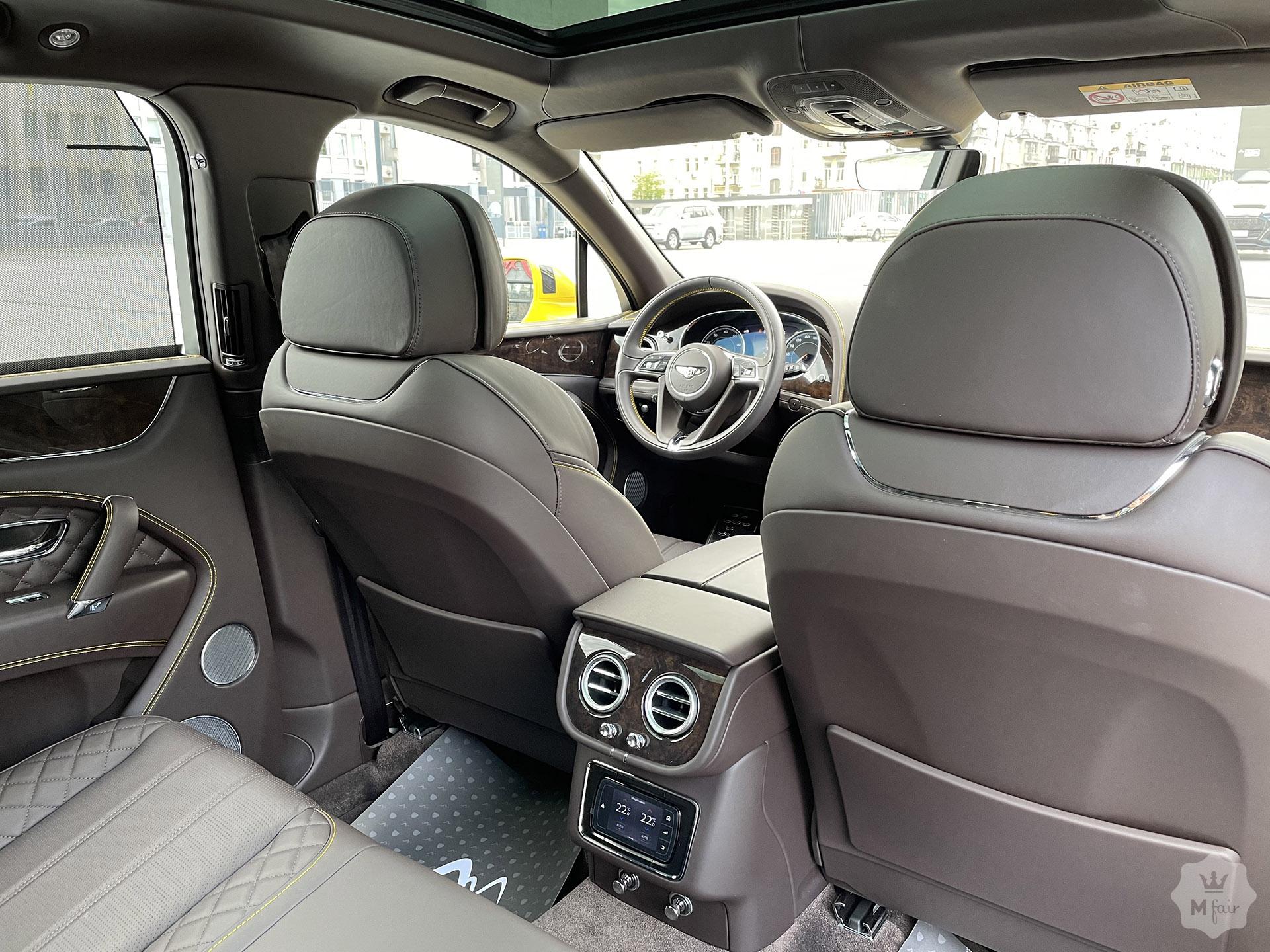 Продажа официального внедорожника Bentley Bentayga '2017 в Киеве