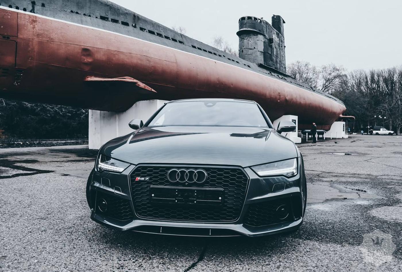 Продажа спортивной Audi RS7 '2016 в Киеве