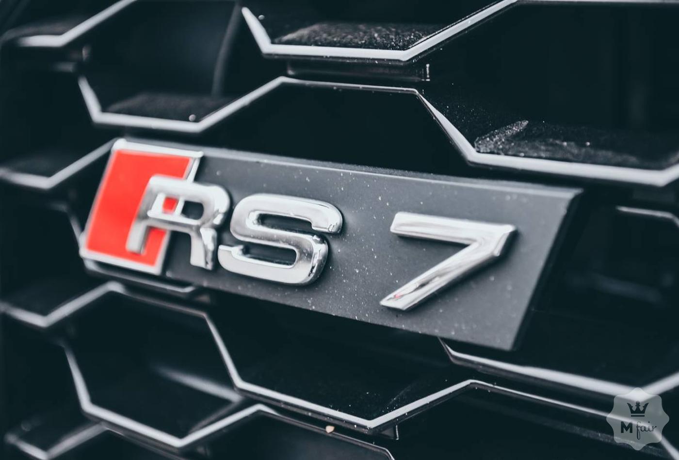 Продажа спортивной Audi RS7 '2016 в Киеве