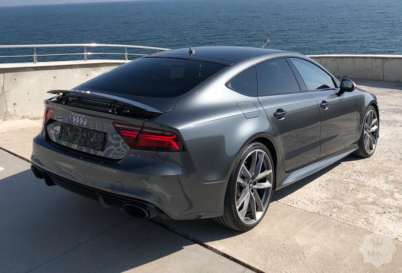 Продажа спортивной Audi RS7 '2016 в Киеве