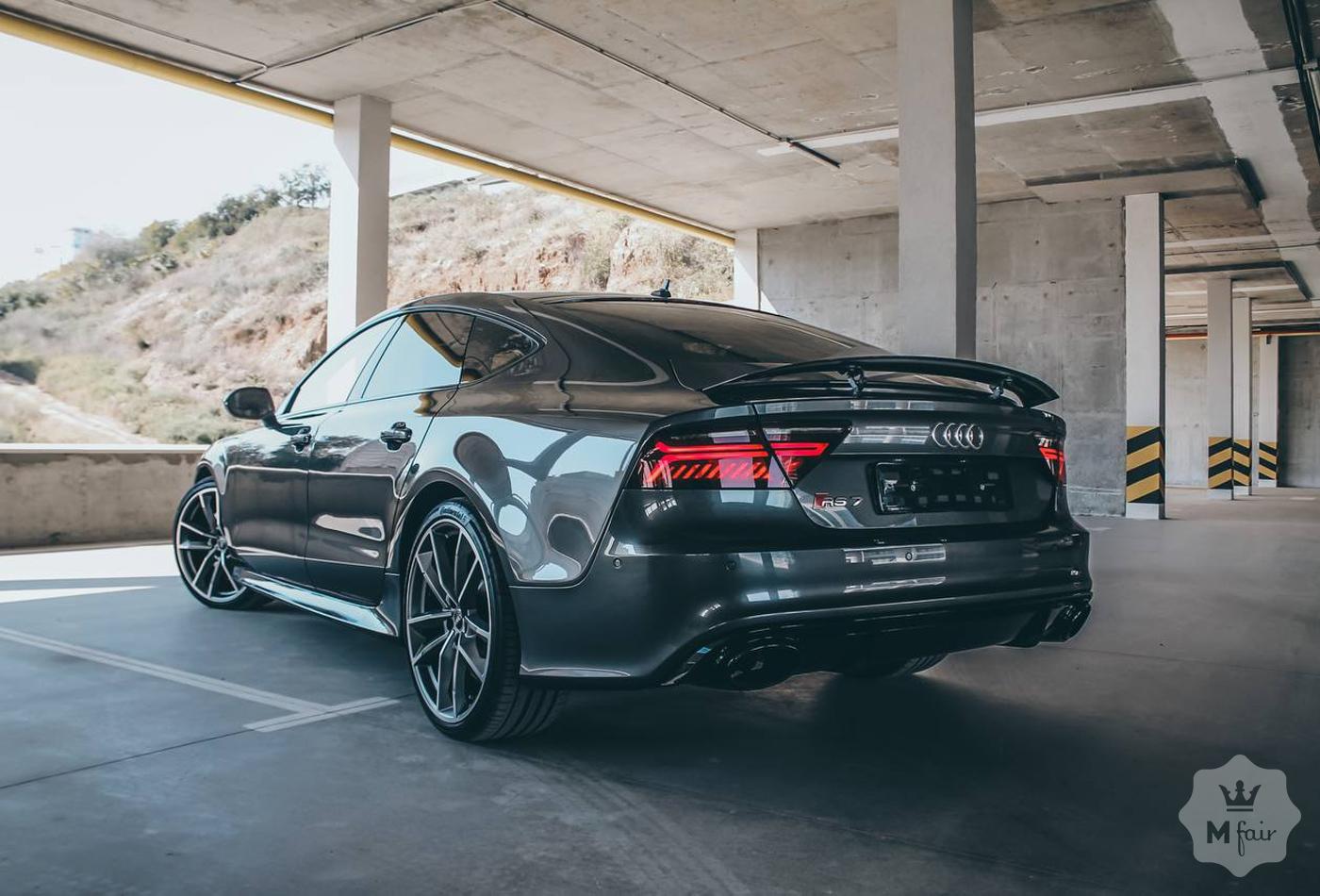 Продажа спортивной Audi RS7 '2016 в Киеве