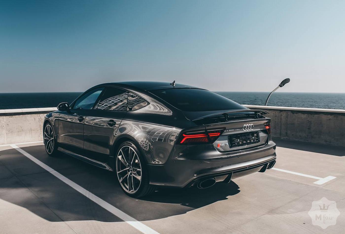 Продажа спортивной Audi RS7 '2016 в Киеве