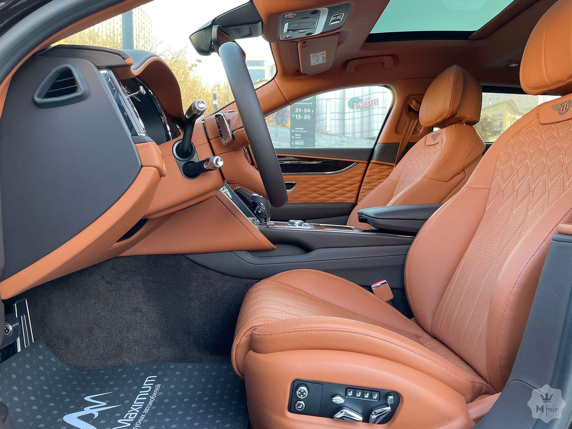 Продажа нового седана Bentley Flying Spur V8 '2021 в Киеве